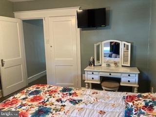 LAWNDALE - Residential Lease