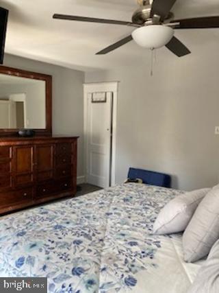 LAWNDALE - Residential Lease