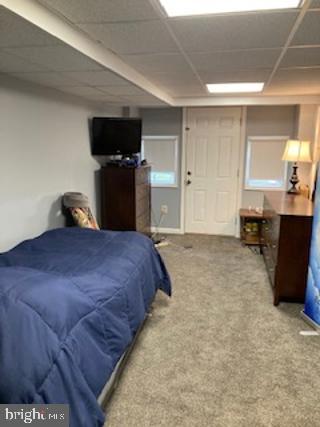 LAWNDALE - Residential Lease