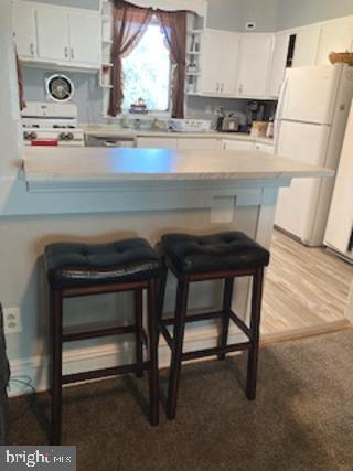 LAWNDALE - Residential Lease
