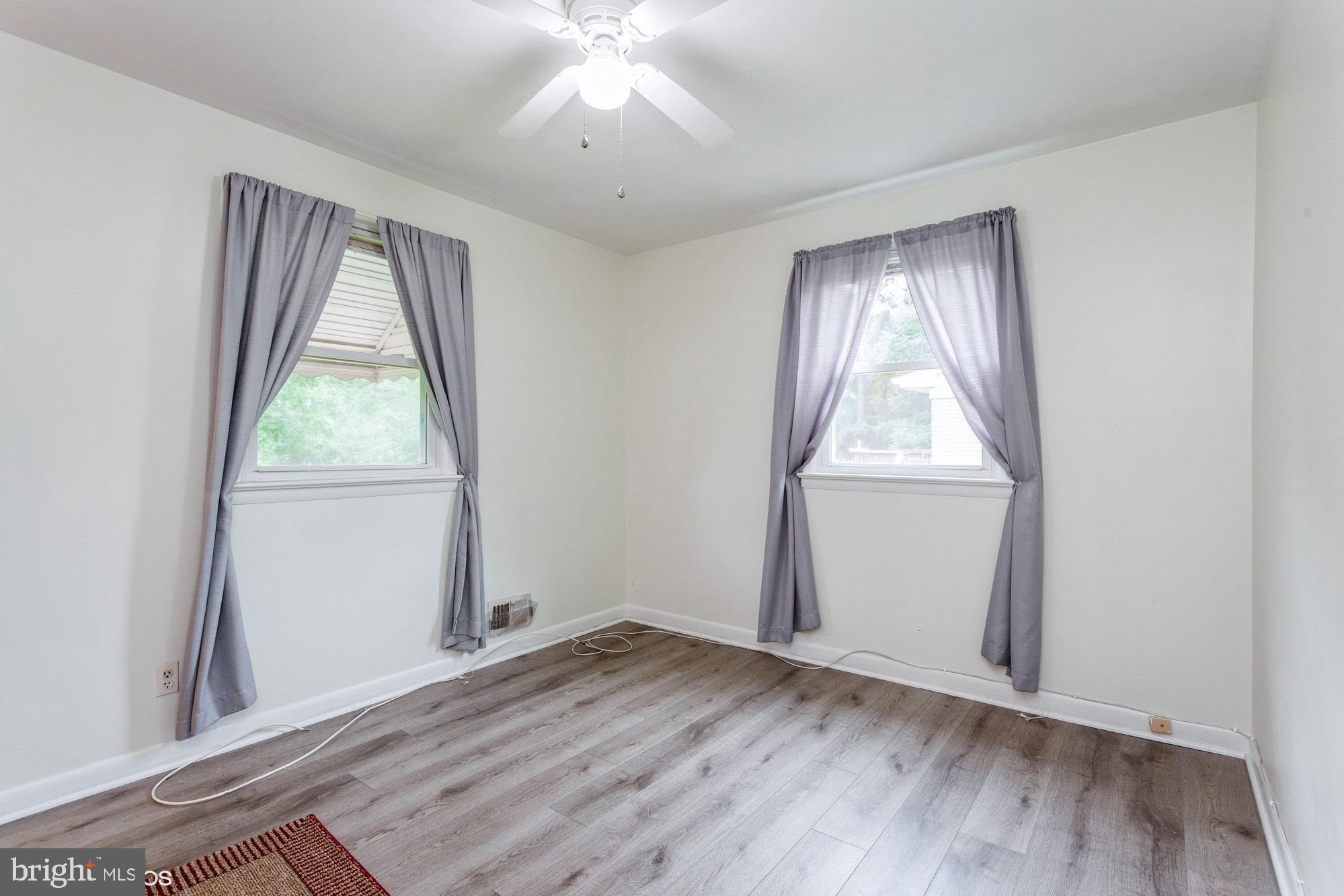 WALDON WOODS - Residential