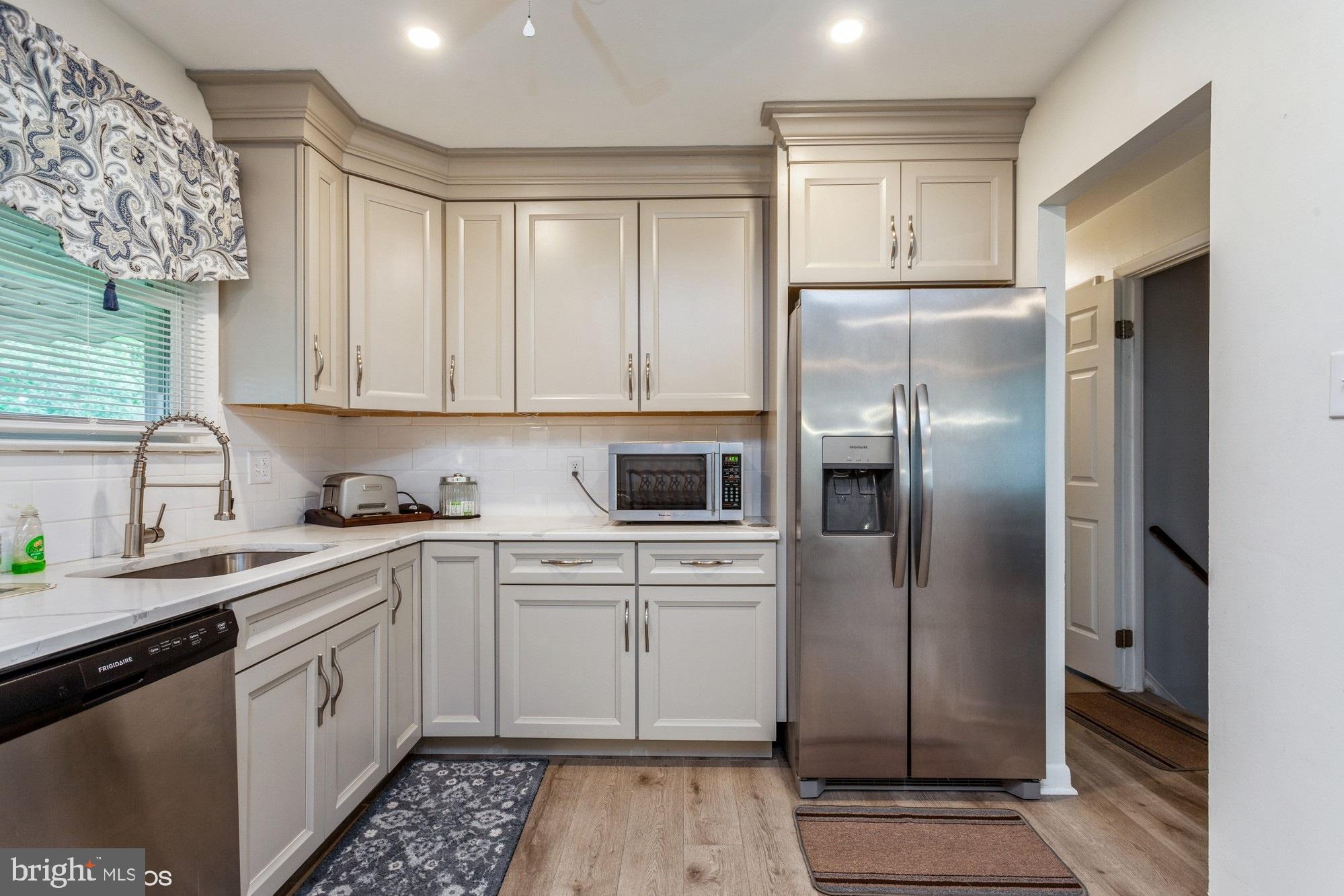 WALDON WOODS - Residential