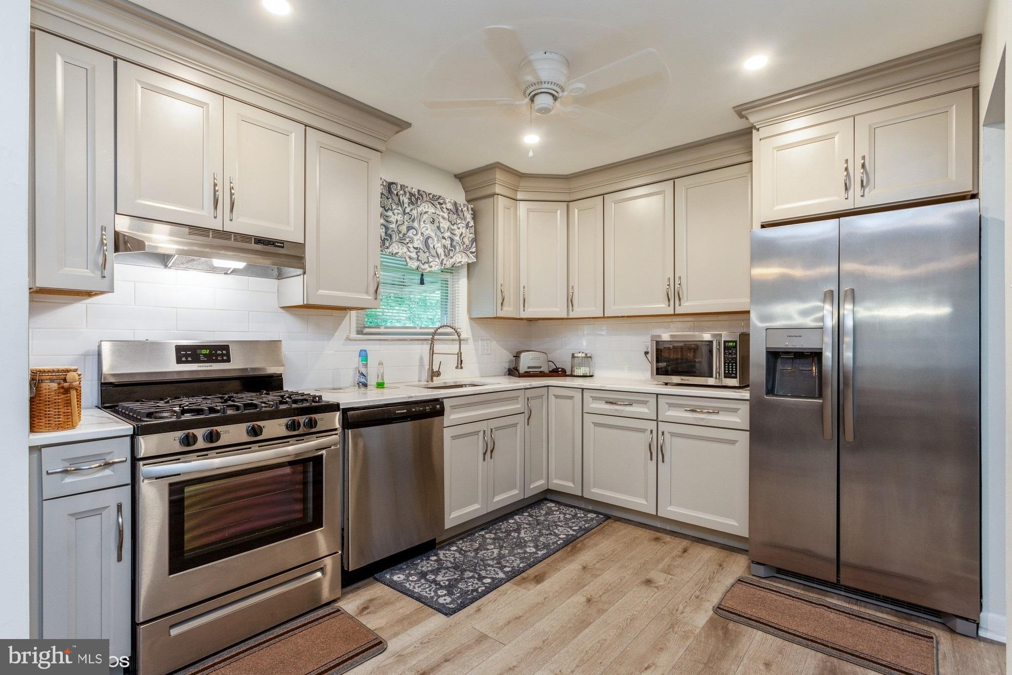 WALDON WOODS - Residential