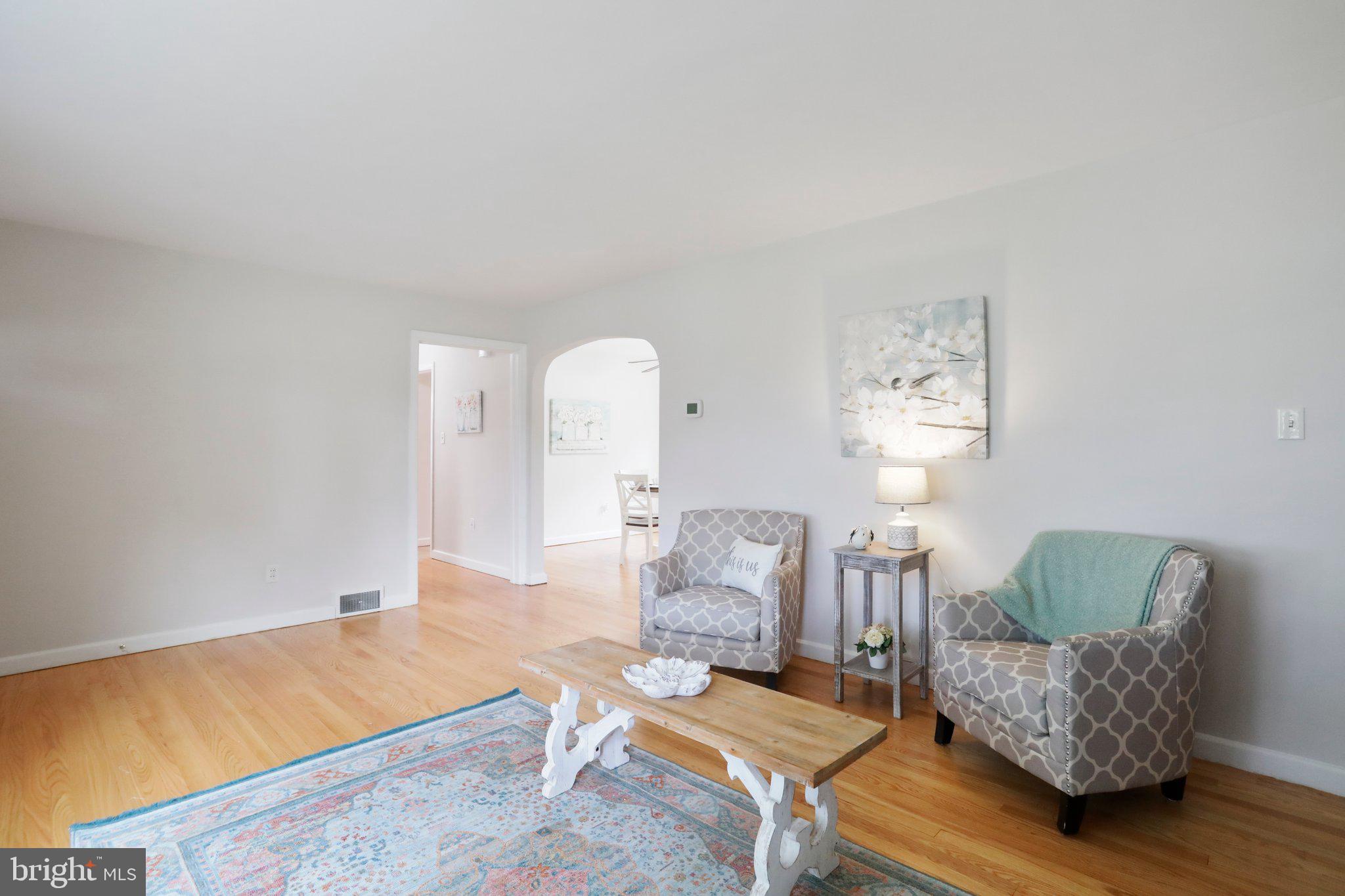 HALFWAY - Residential