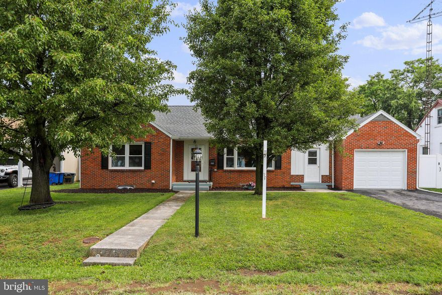 Cute and move in ready! 3 bedroom 1 bath home in located in Halfway. Freshly painted main level and all hardwoods re-finished! 2 bedrooms and bath on main level.  Upper level finished with mini-split for 3rd bedroom! Living room has hard wood floors, nice large window for lots of light and fireplace. Kitchen includes new appliances, countertop and backsplash.  Separate dining area with built ins and barn door!   Breezeway for quiet evenings.  Basement could be finished for more space and large family room.   New windows and roof. Level rear yard with privacy shrubs! 
11/2018 JS Electrical...Electrical Upgrades & repairs 200AMP
11/2018 BG Services ...Heat/AC Upstairs
11/2018 Fogle Construction... Storm Door Replacement
1/2019 Fogle Construction... Egress Window Installed, Replace windows, Replace roof, gutter & install covers. Install Breezeway doors, siding & soft & gable vent
6/2023 Hagerstown Floors re-finished hardwoods
6/2023 Bathroom vanity replaced, kitchen countertops, appliances, garage door, main level painted
NO HOA. 1 CAR GARAGE