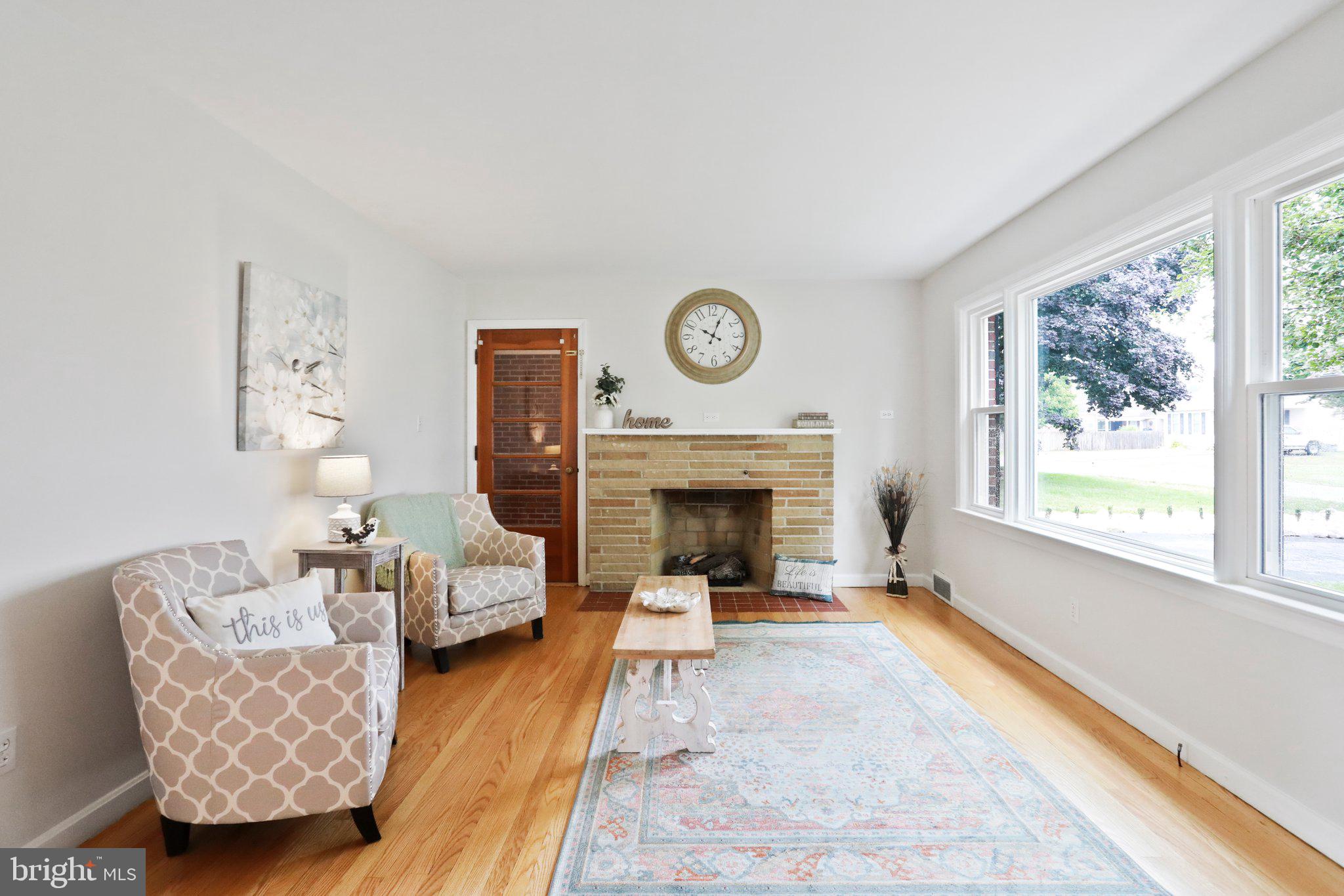 HALFWAY - Residential