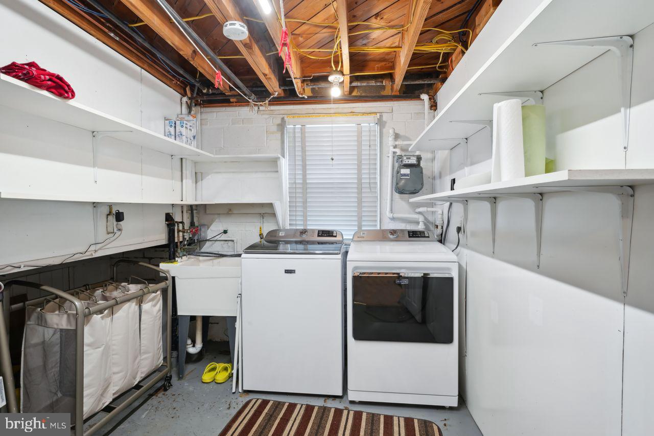 GREEN ACRES - Residential