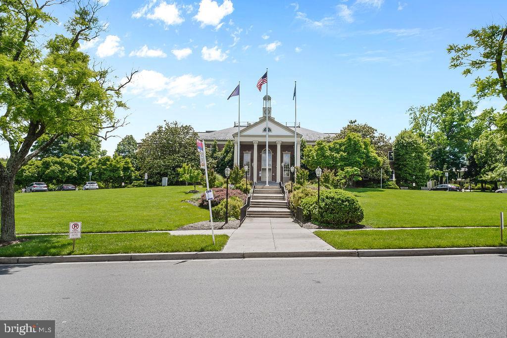 GREEN ACRES - Residential