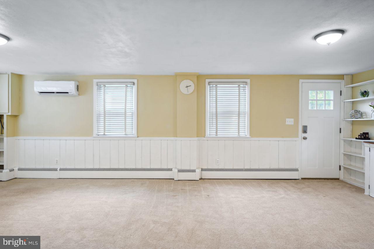 GREEN ACRES - Residential