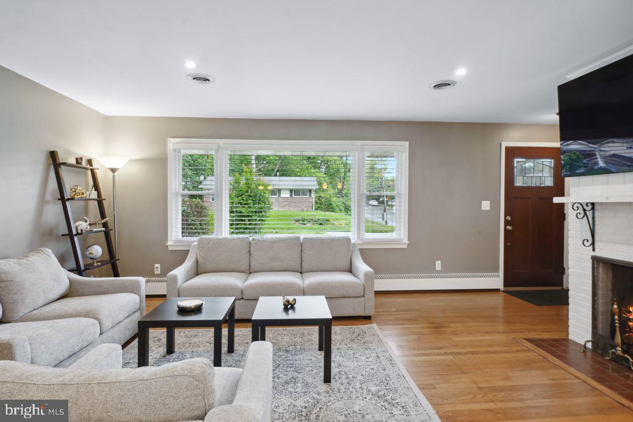 GREEN ACRES - Residential