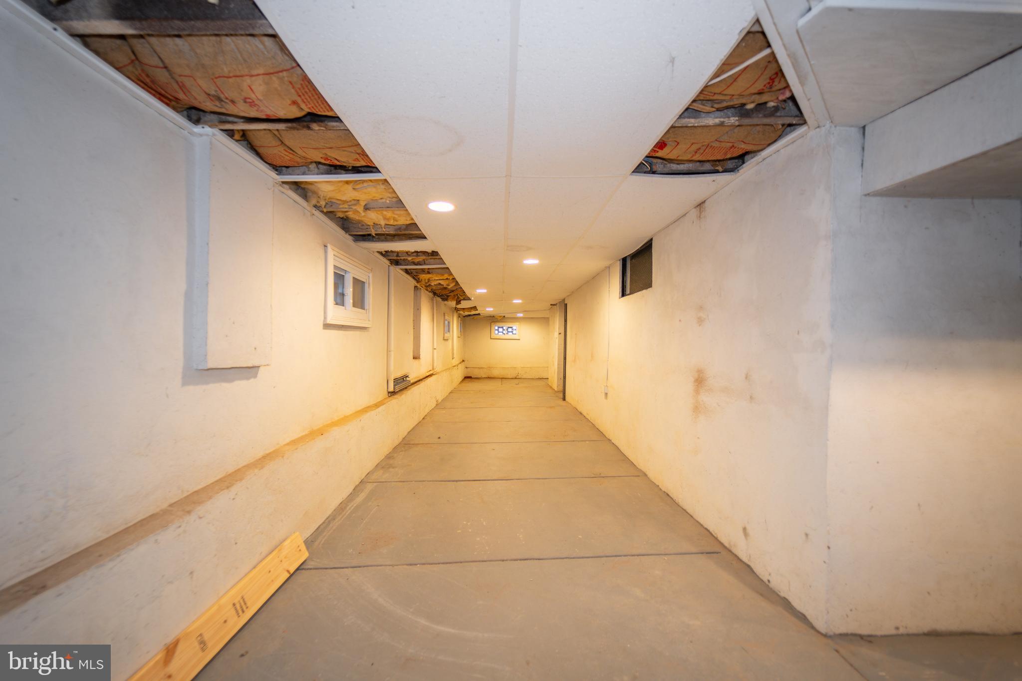 MAYFIELD - Residential