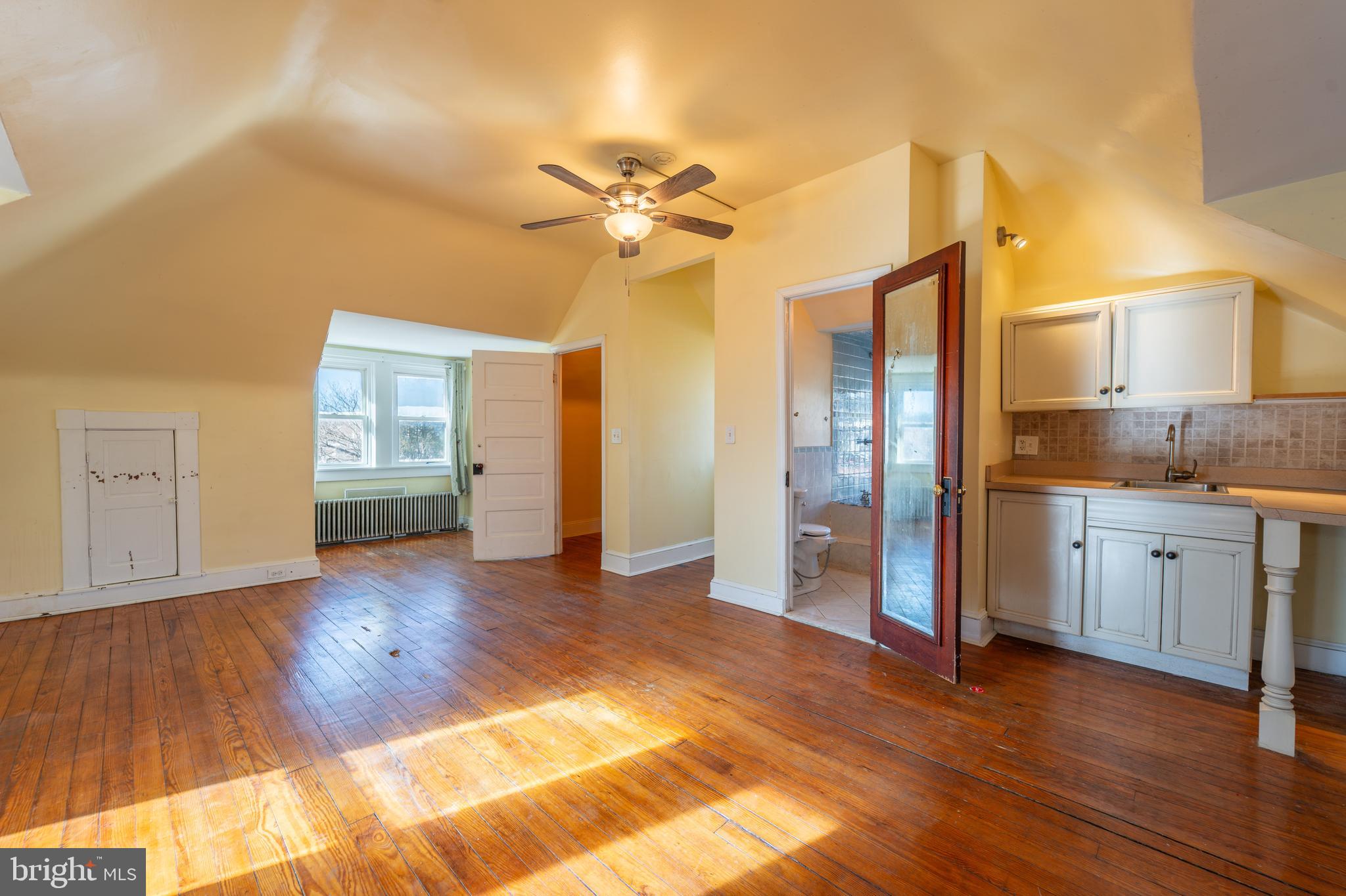 MAYFIELD - Residential