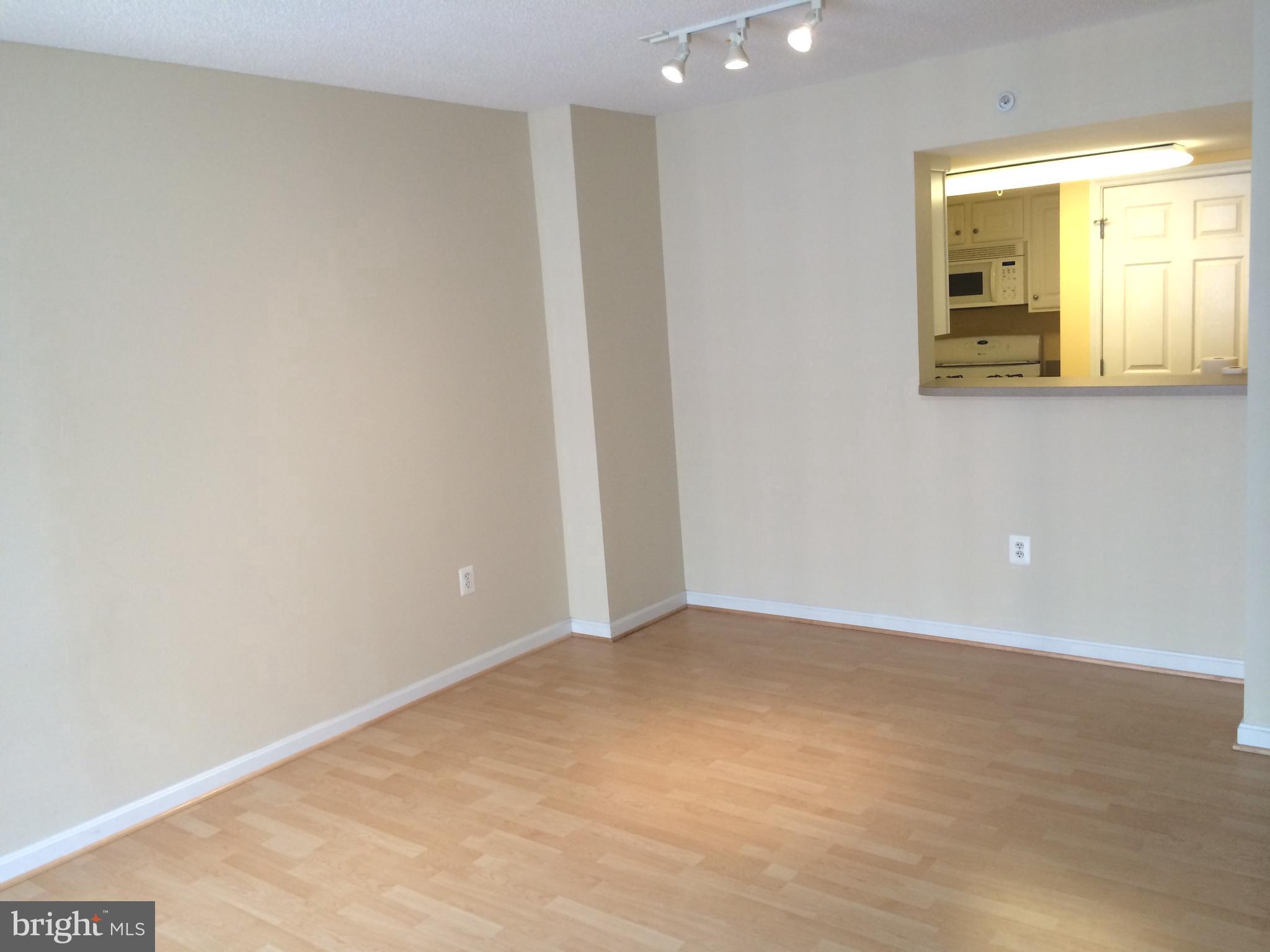 GALLERY AT WHITE FLINT - Residential Lease