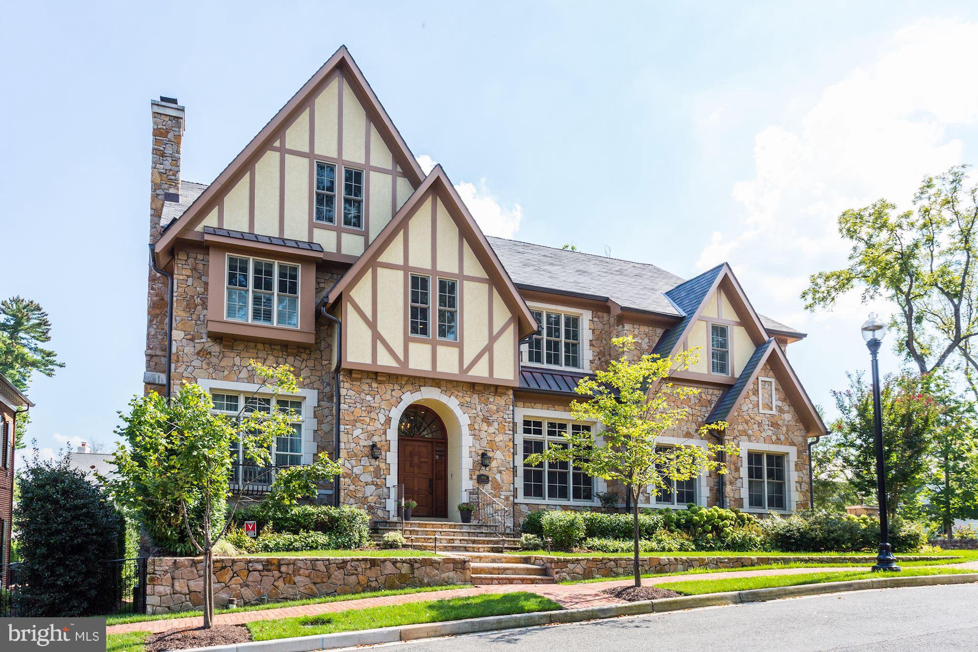 BERKLEY - Residential