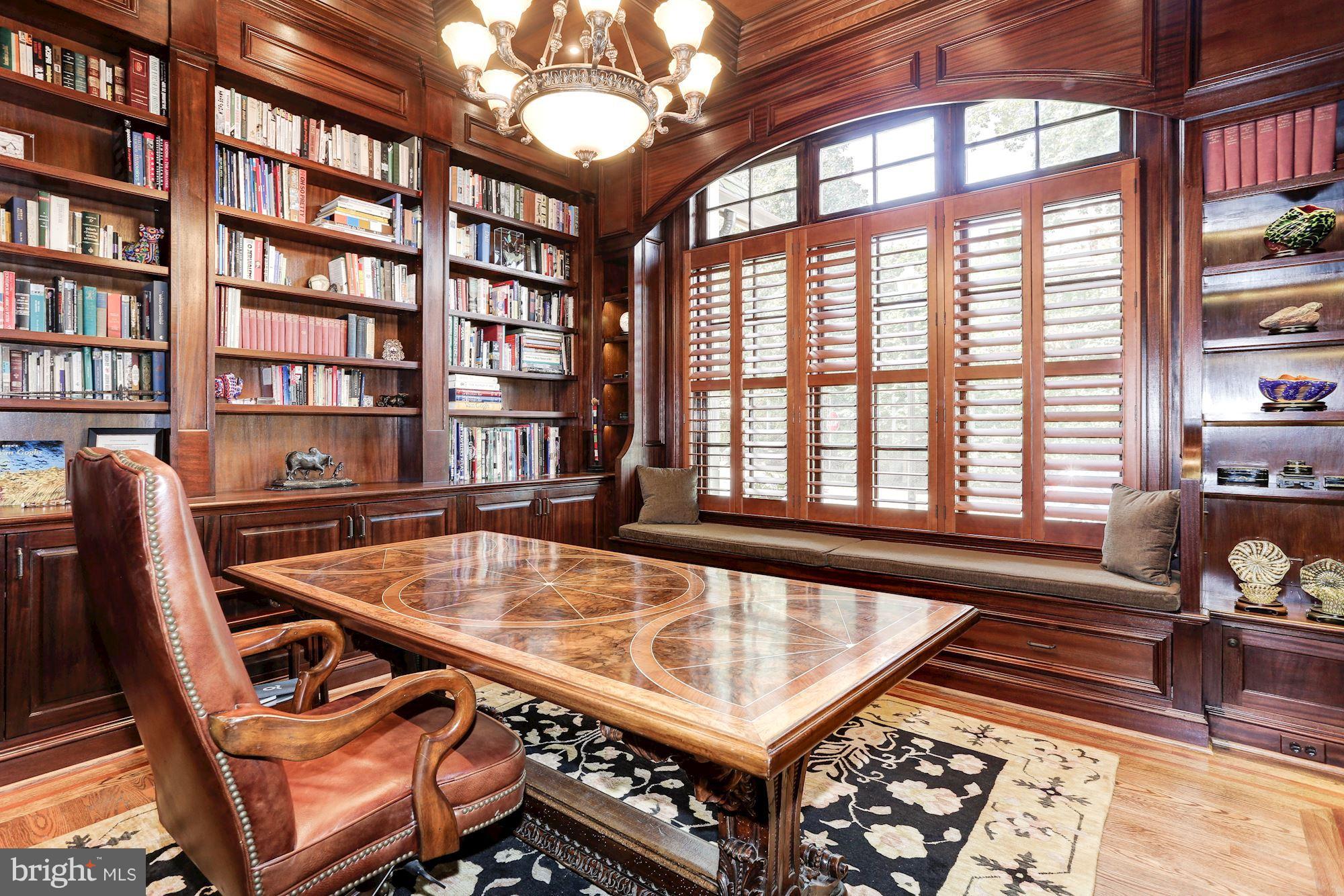 BERKLEY - Residential