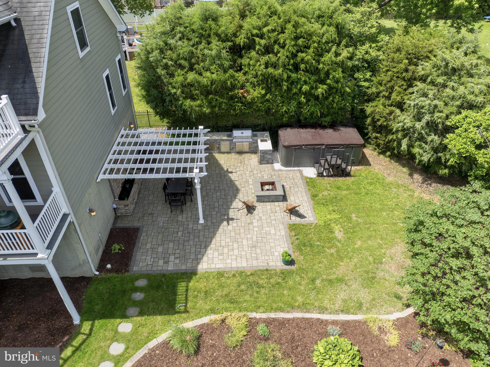 7802 HARBOR ROAD