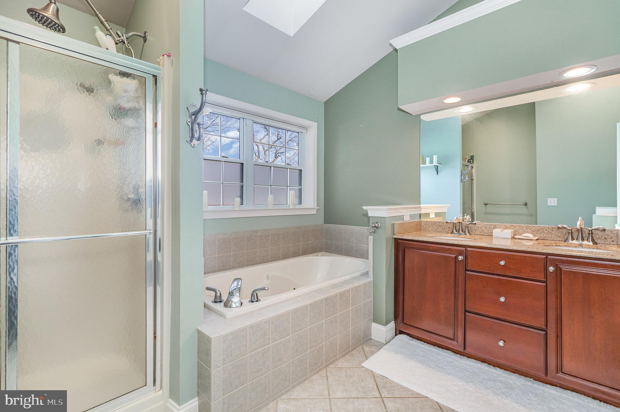 GREEN ACRES ESTATES - Residential