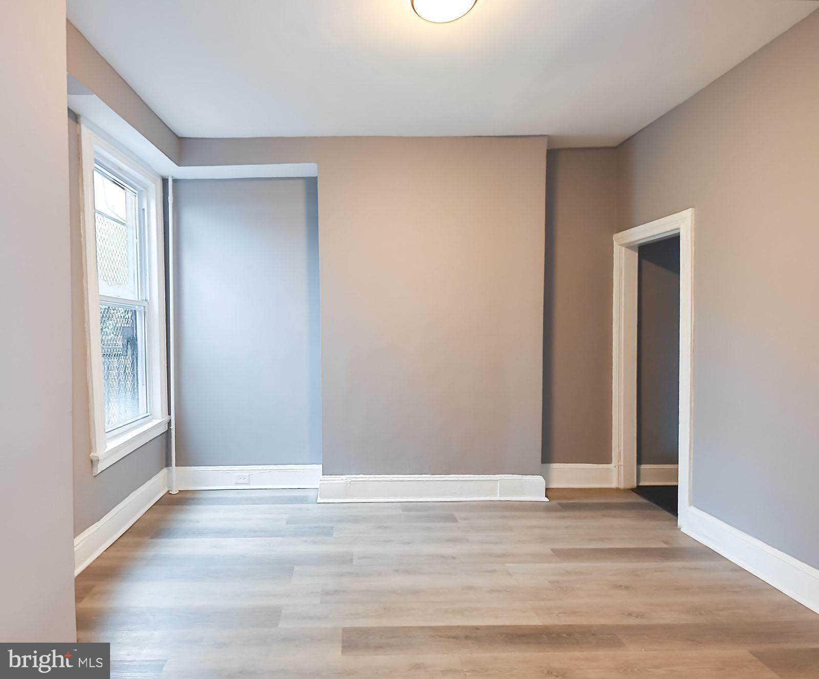 UNION SQUARE - Residential Lease