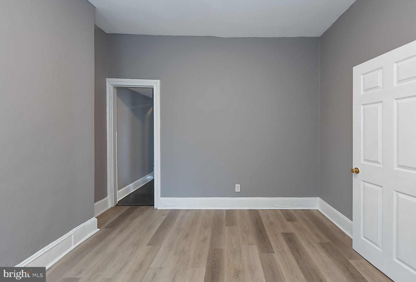 UNION SQUARE - Residential Lease