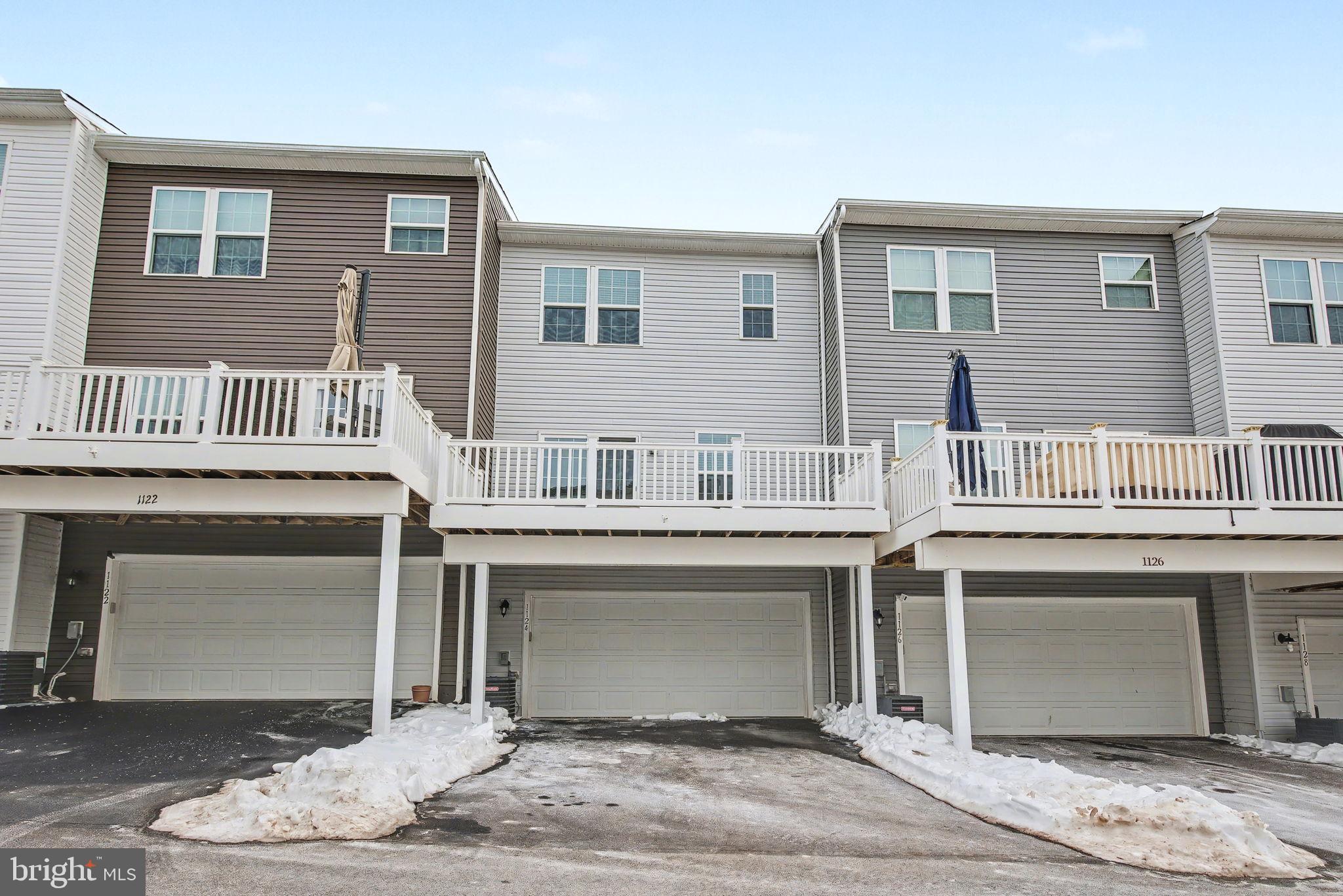 FILLMORE VILLAGE - Residential