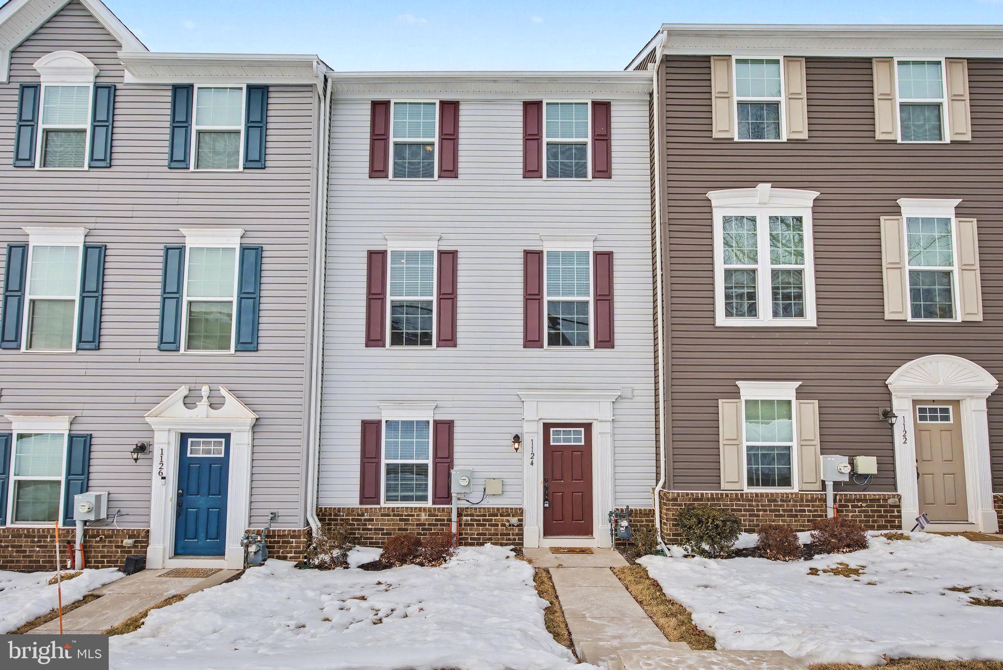 FILLMORE VILLAGE - Residential