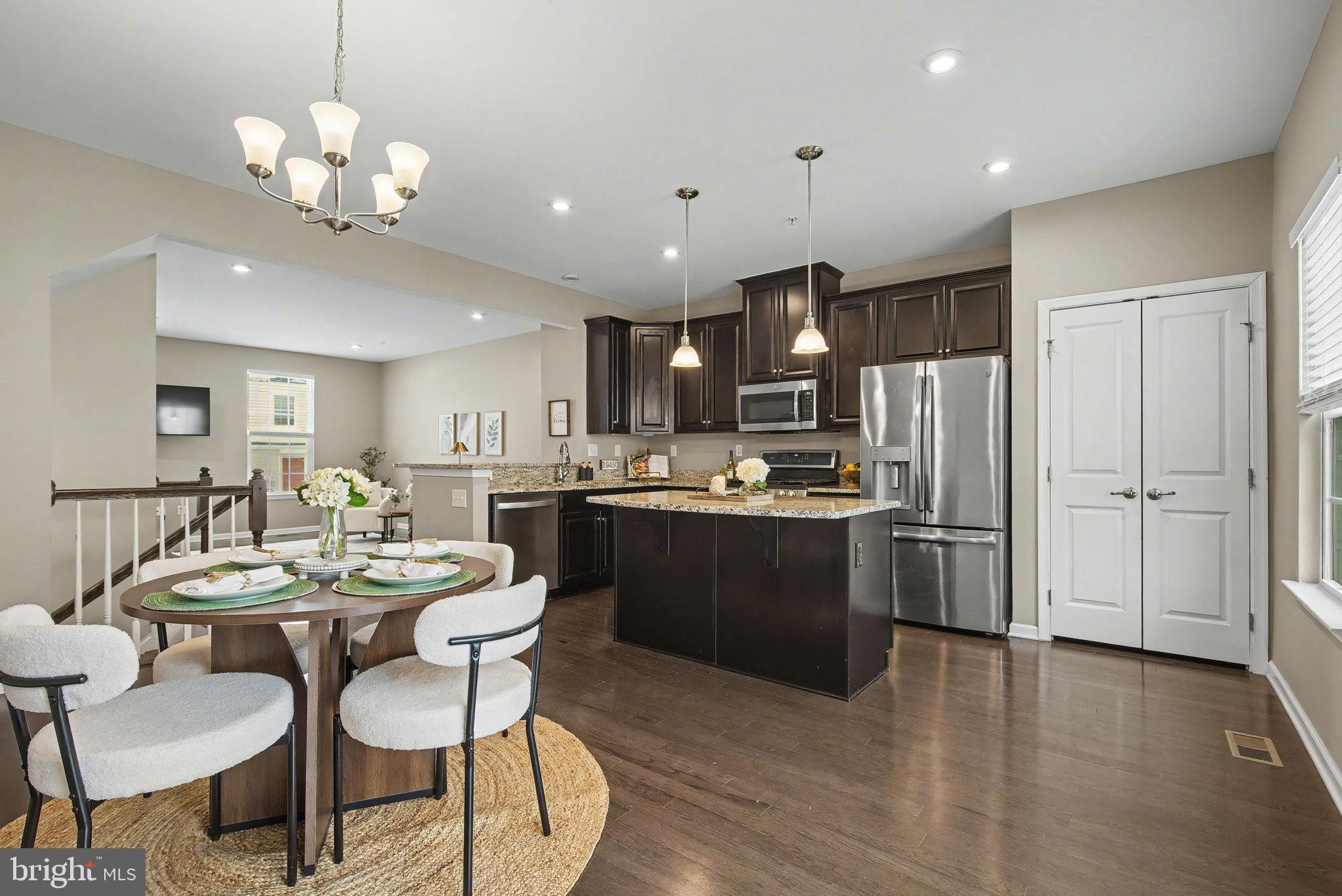 FILLMORE VILLAGE - Residential