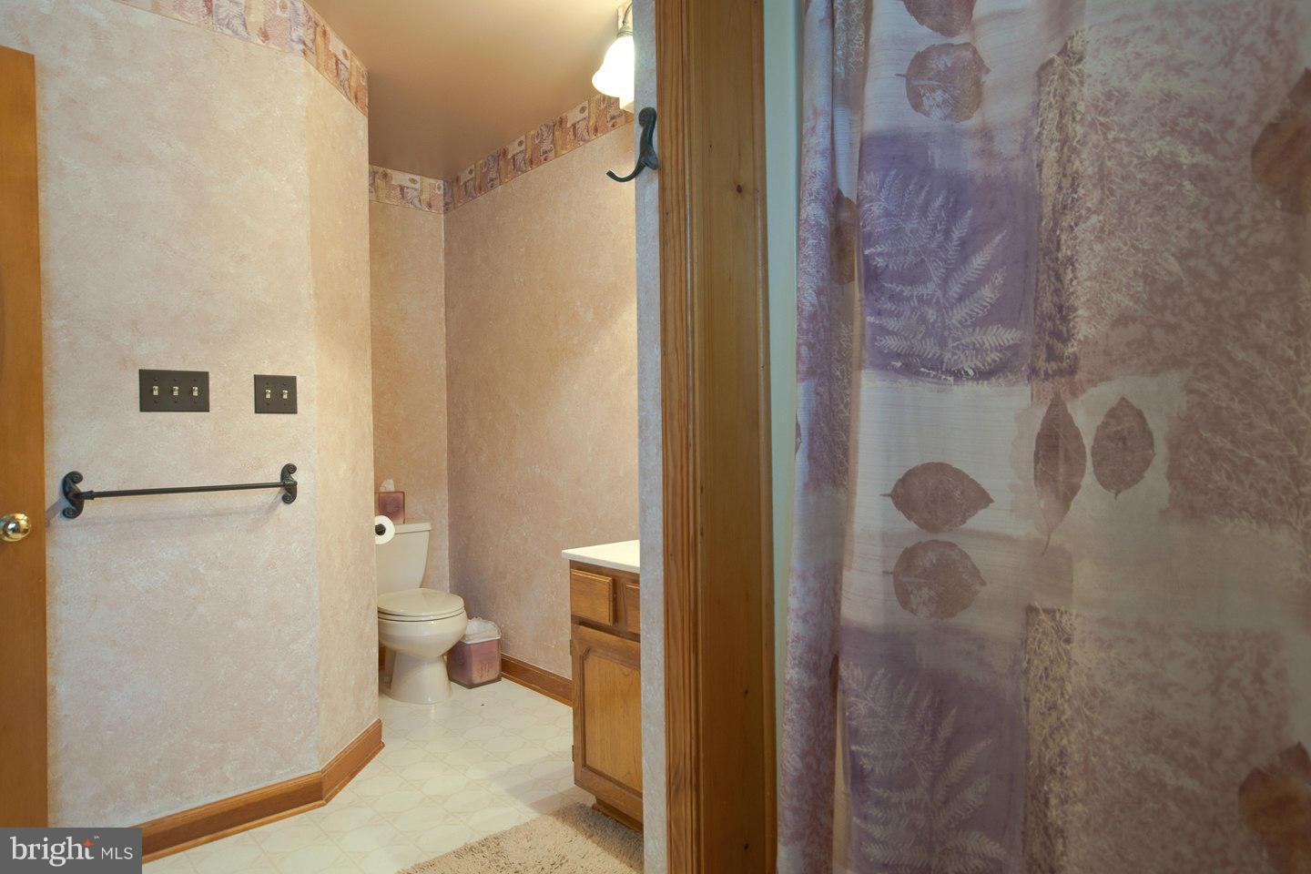 GLEN ECHO HTS - Residential Lease