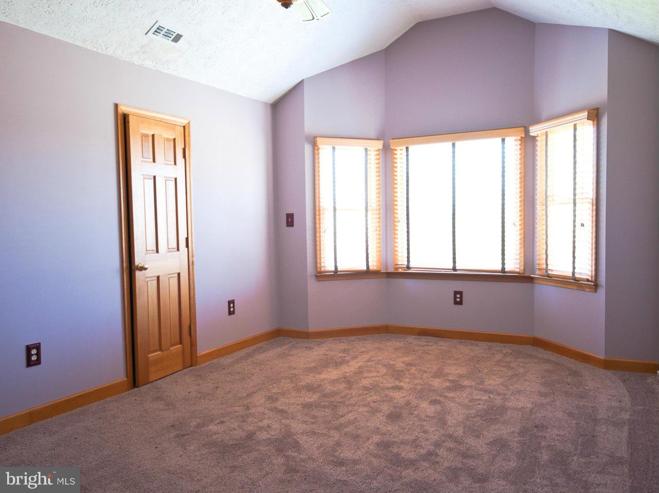 GLEN ECHO HTS - Residential Lease