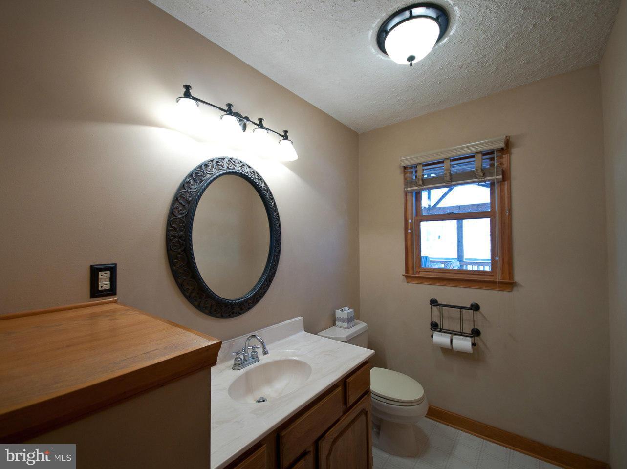 GLEN ECHO HTS - Residential Lease