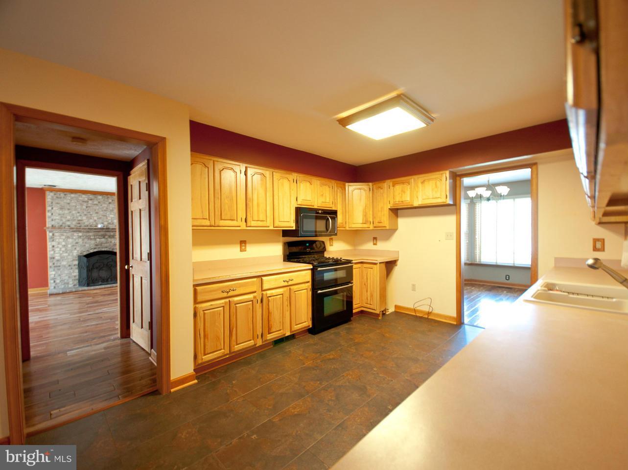 GLEN ECHO HTS - Residential Lease