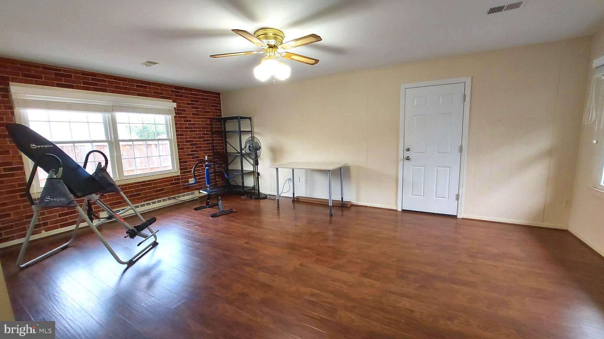 STERLING - Residential