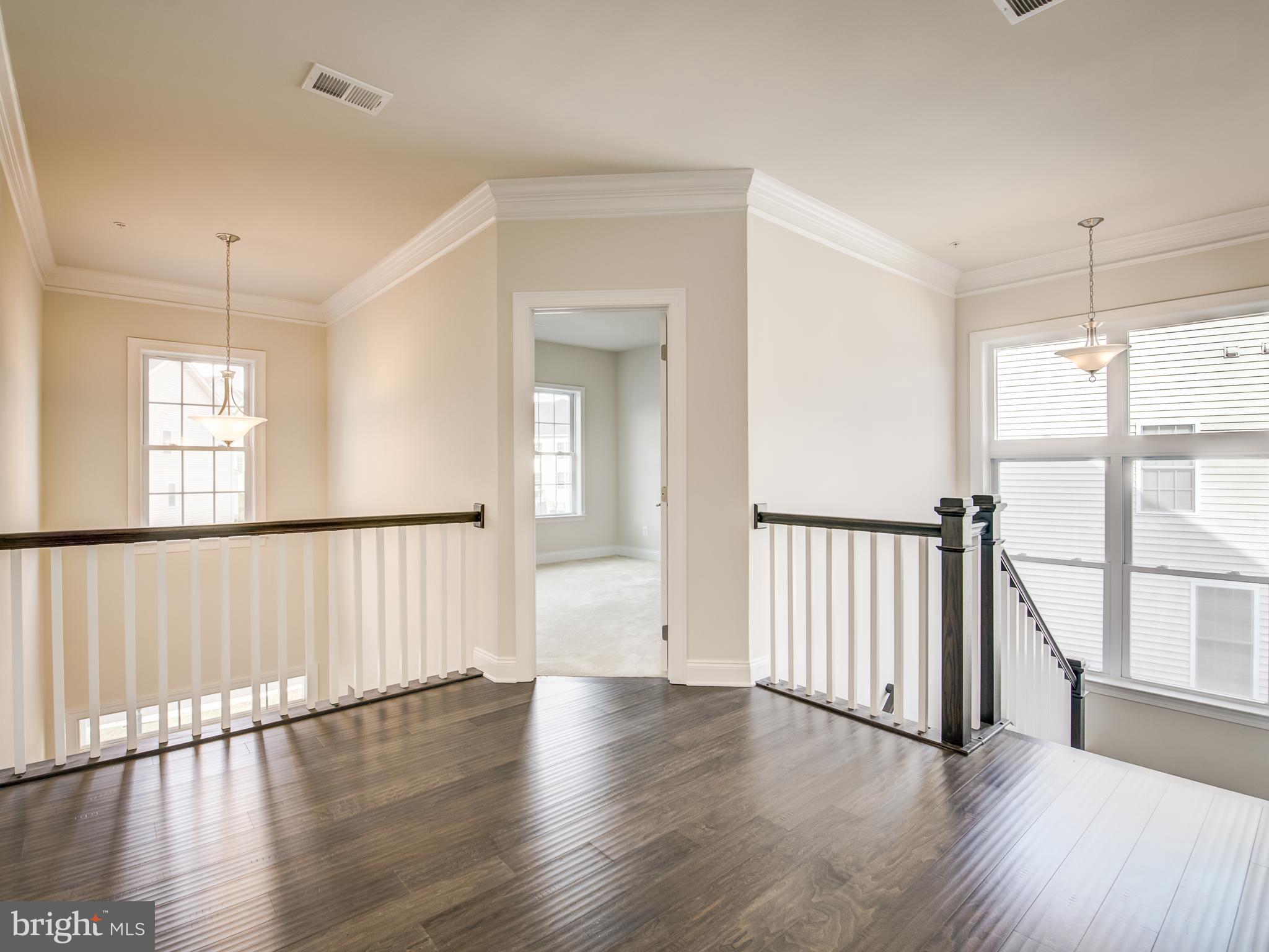 LAUREL RIDGE - Residential Lease