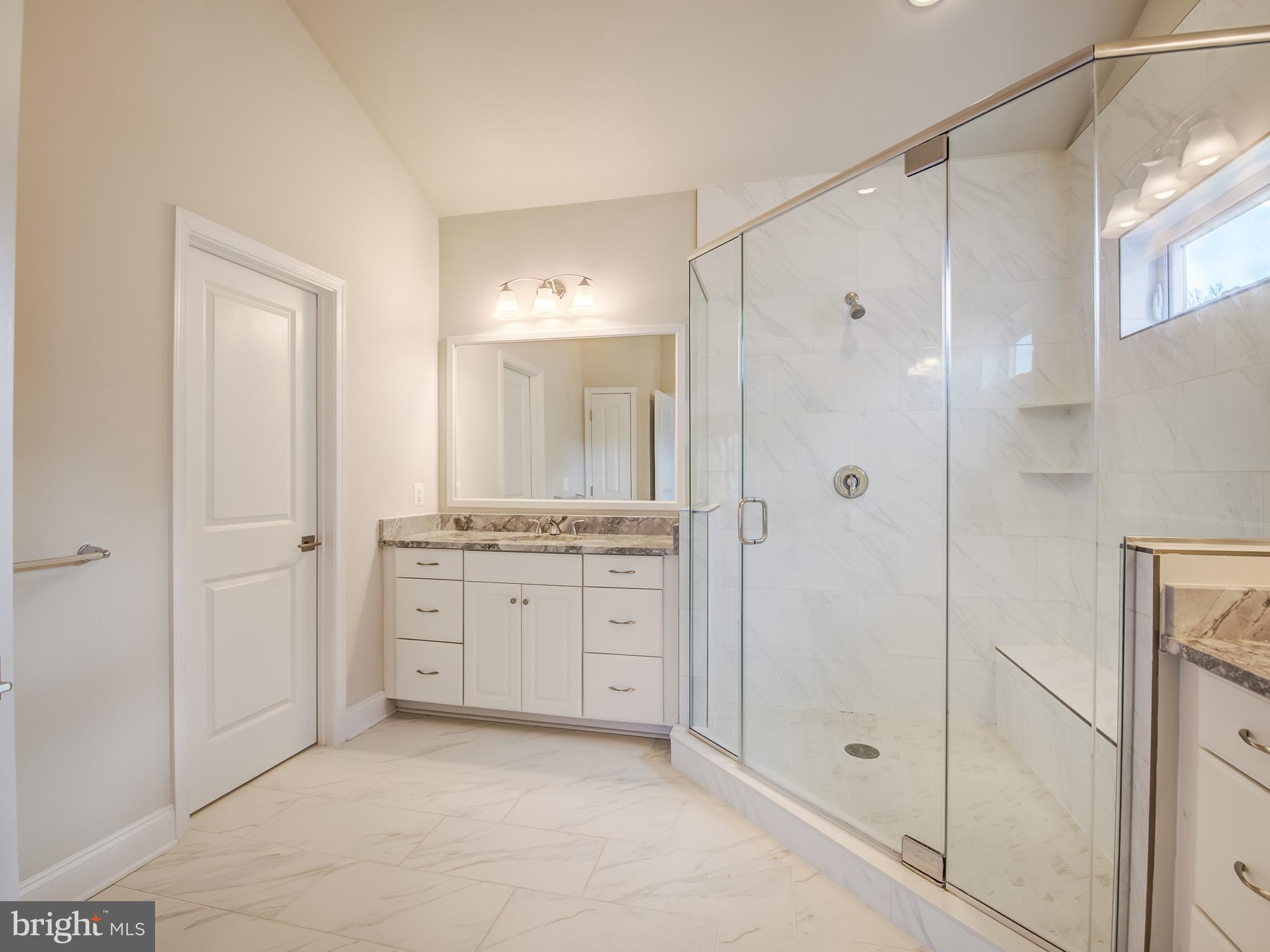 LAUREL RIDGE - Residential Lease