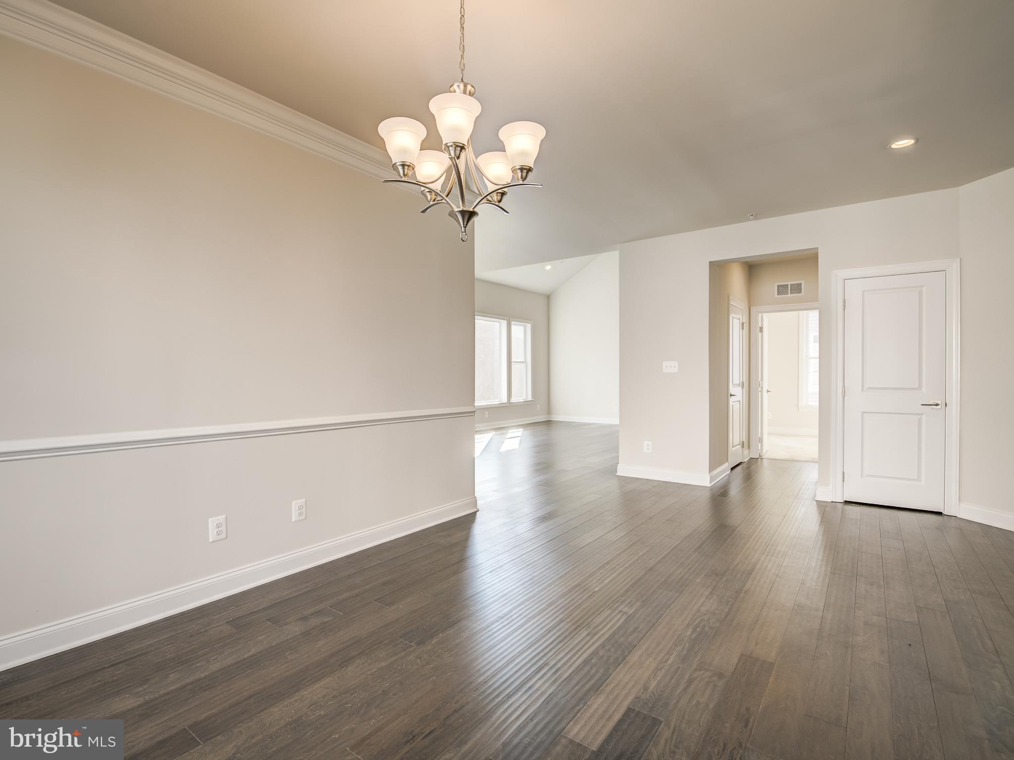 LAUREL RIDGE - Residential Lease