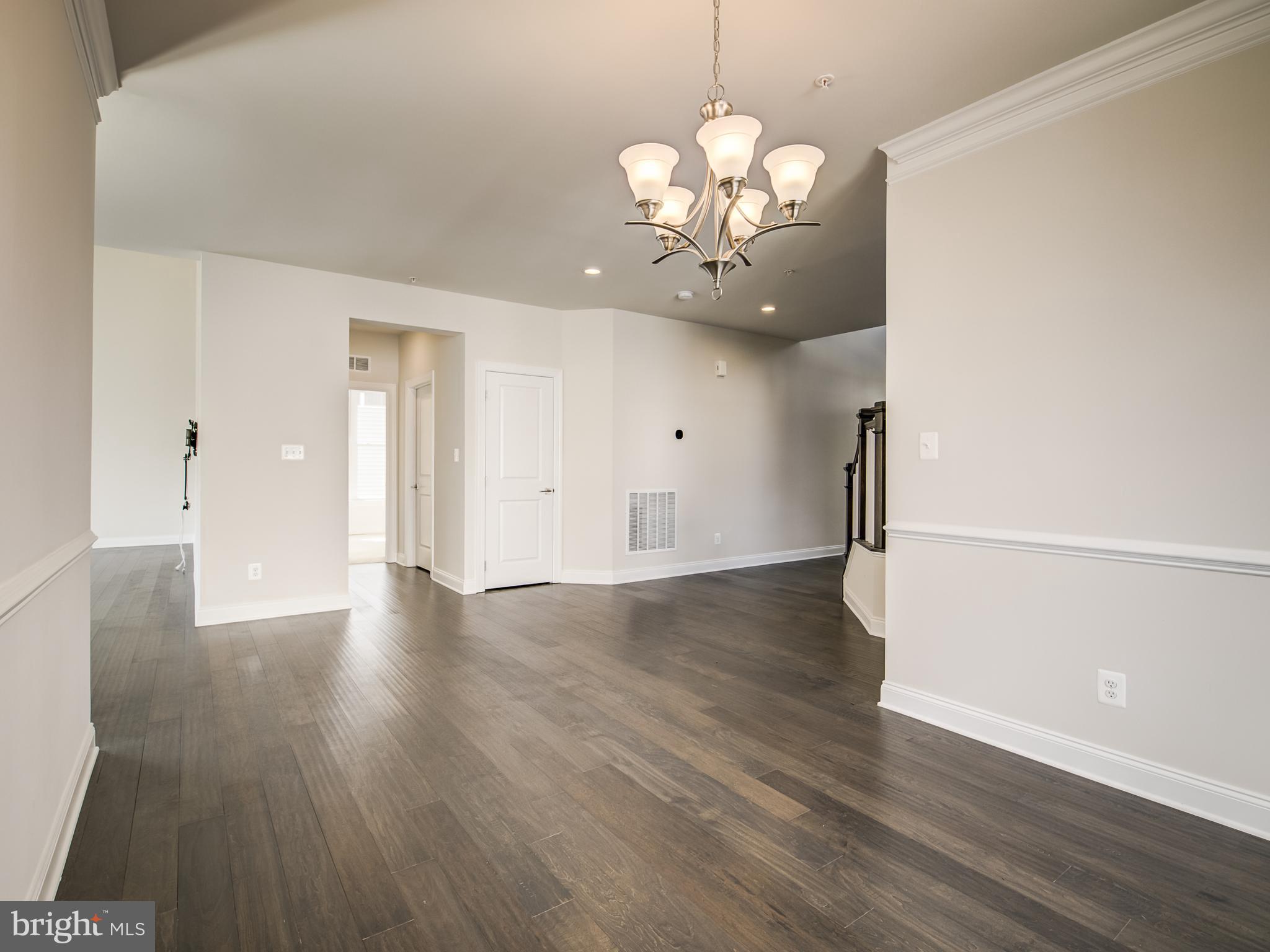 LAUREL RIDGE - Residential Lease