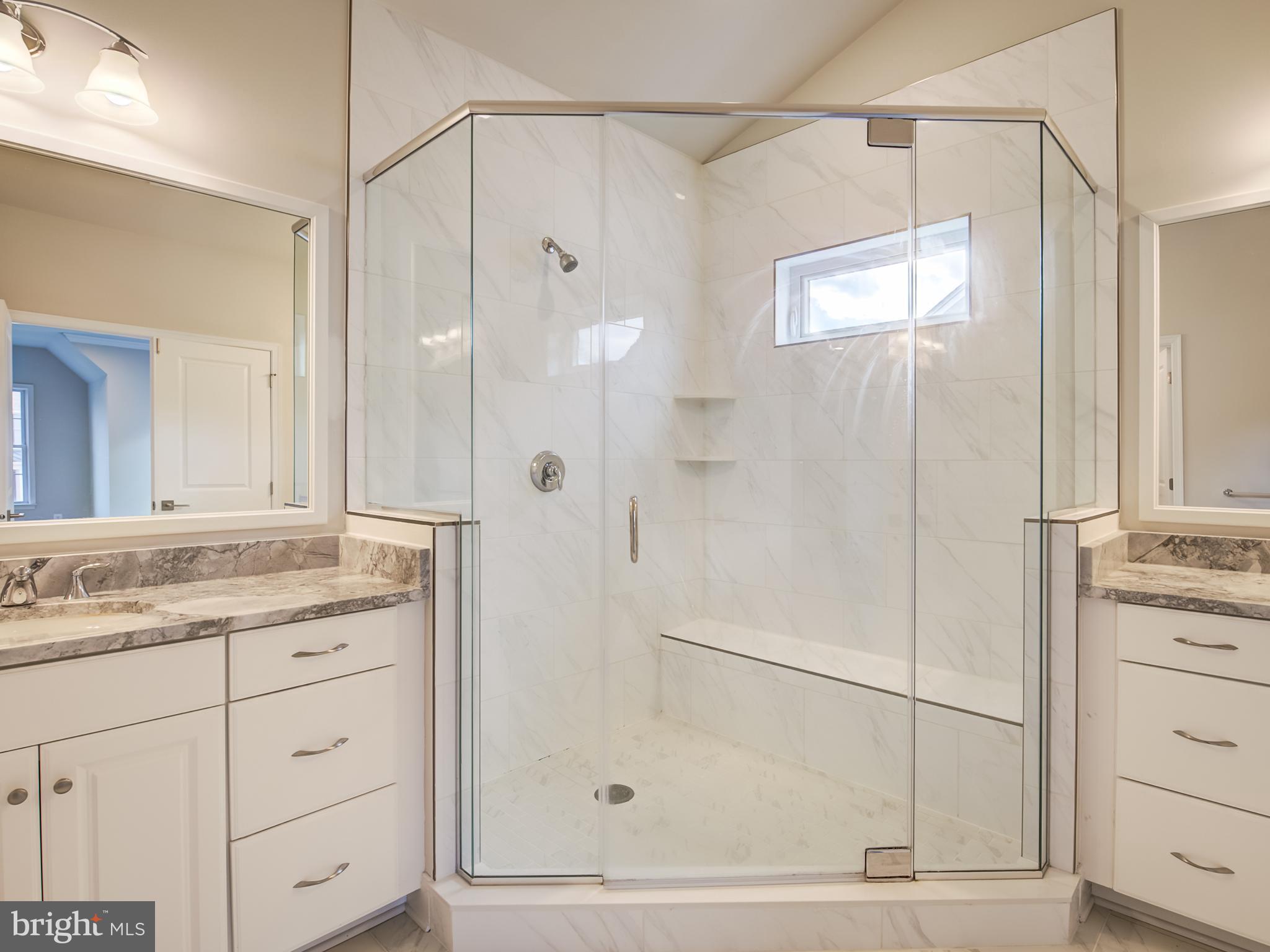 LAUREL RIDGE - Residential Lease