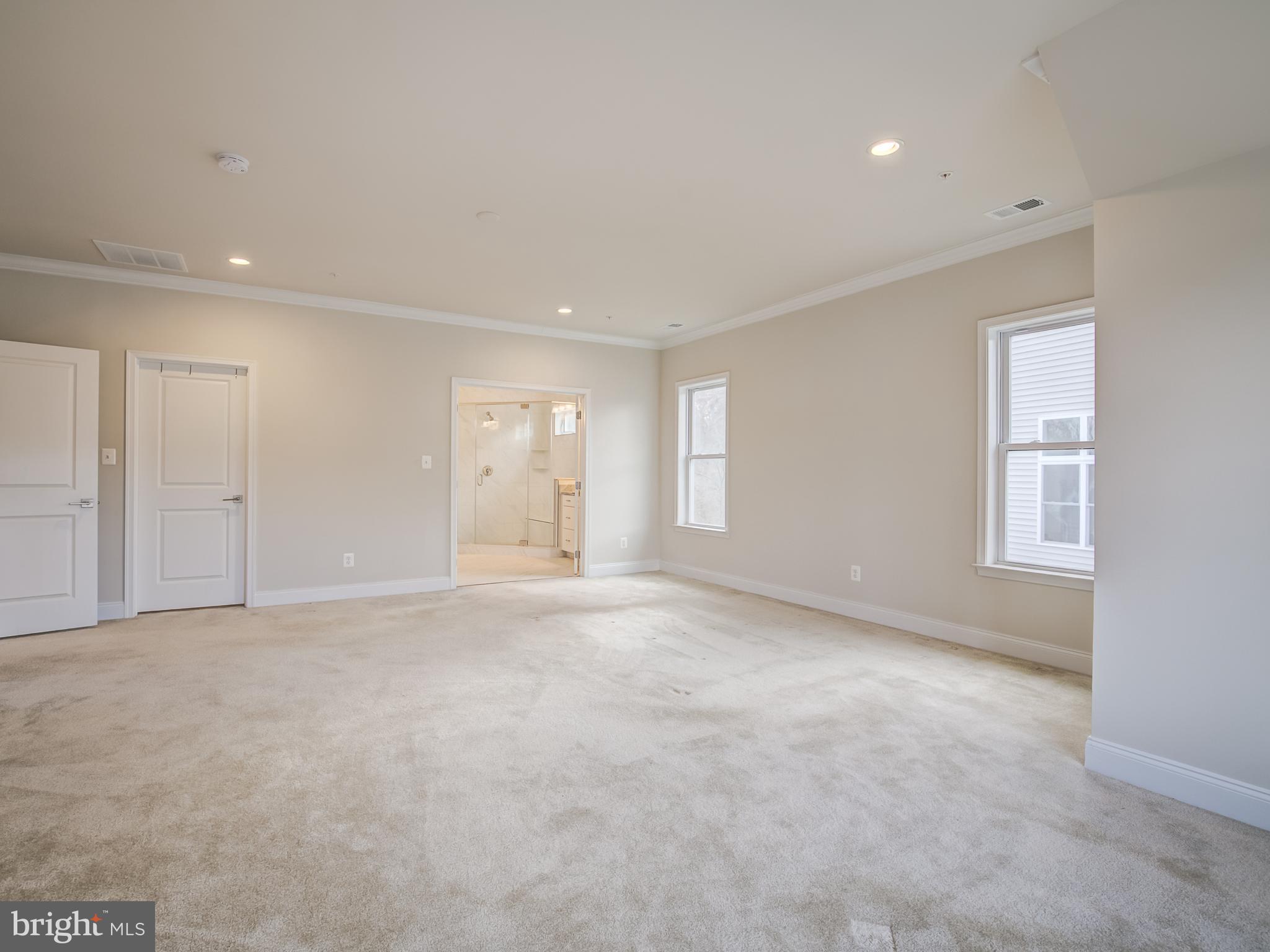 LAUREL RIDGE - Residential Lease