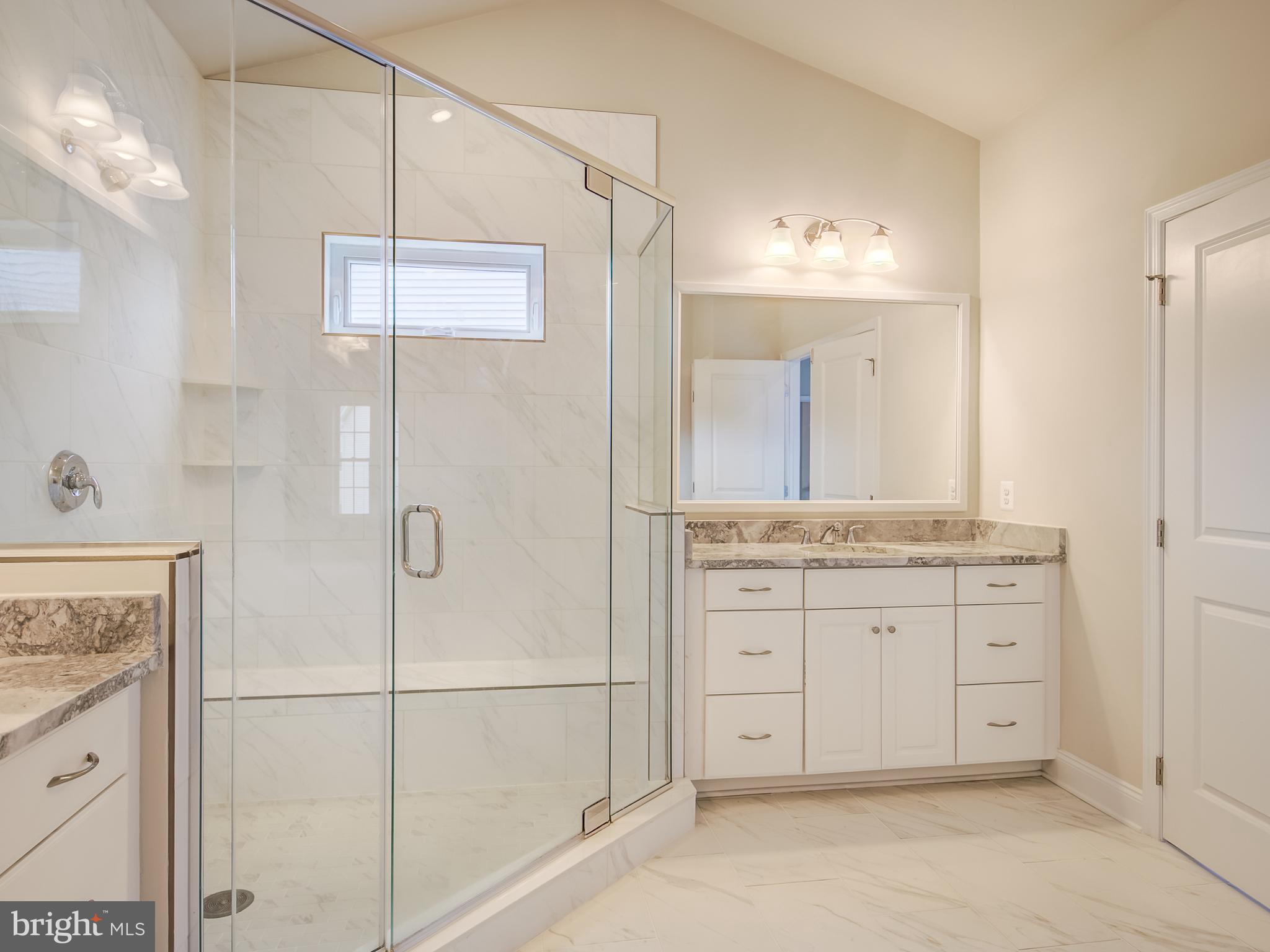 LAUREL RIDGE - Residential Lease