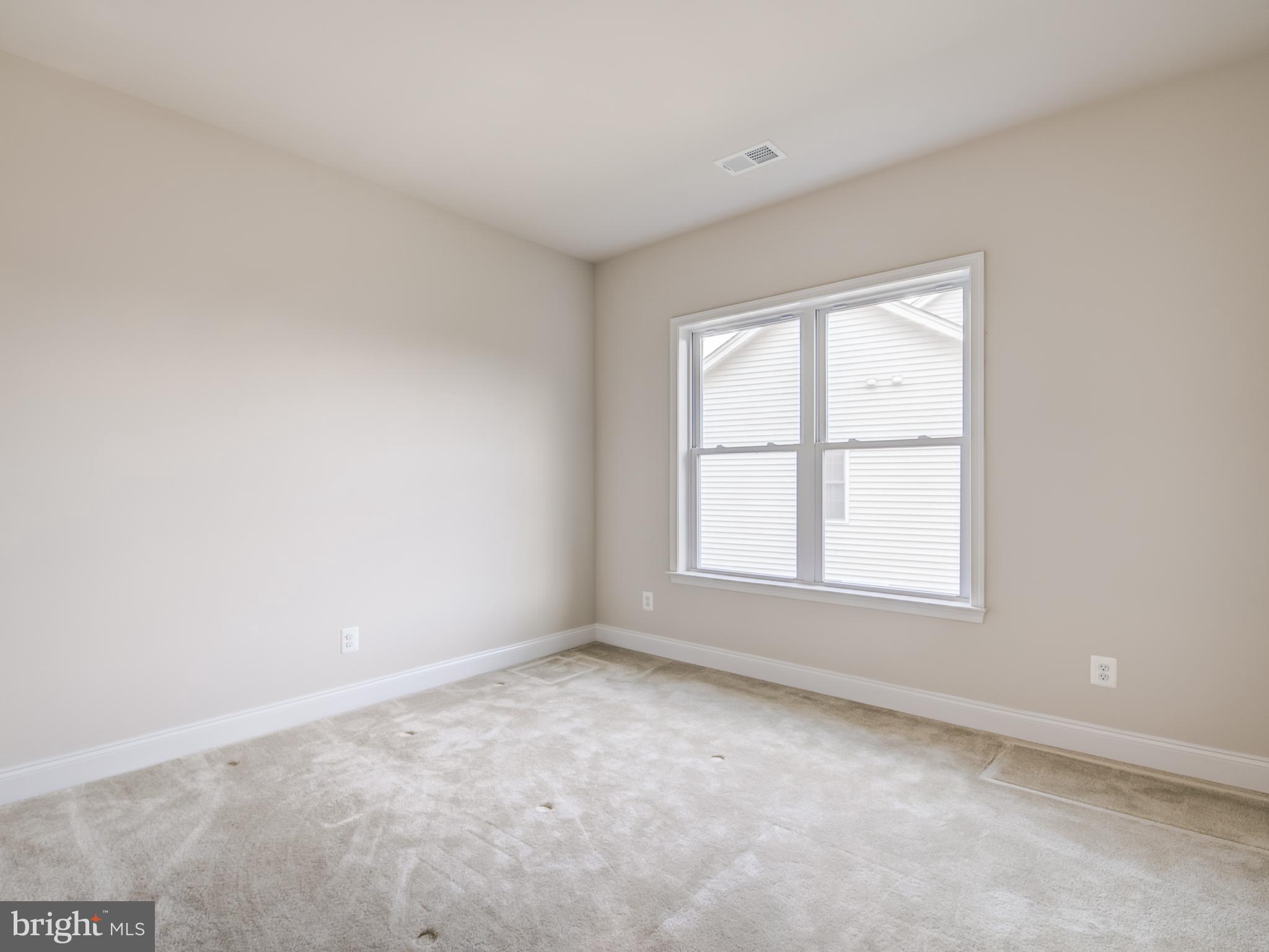 LAUREL RIDGE - Residential Lease