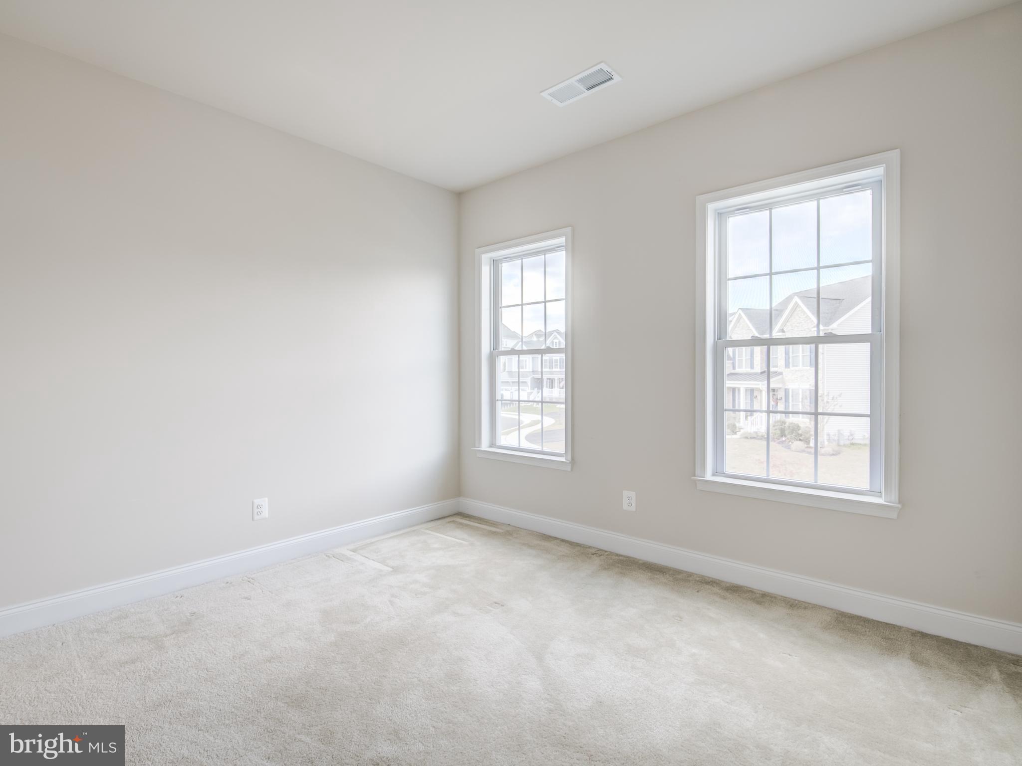 LAUREL RIDGE - Residential Lease