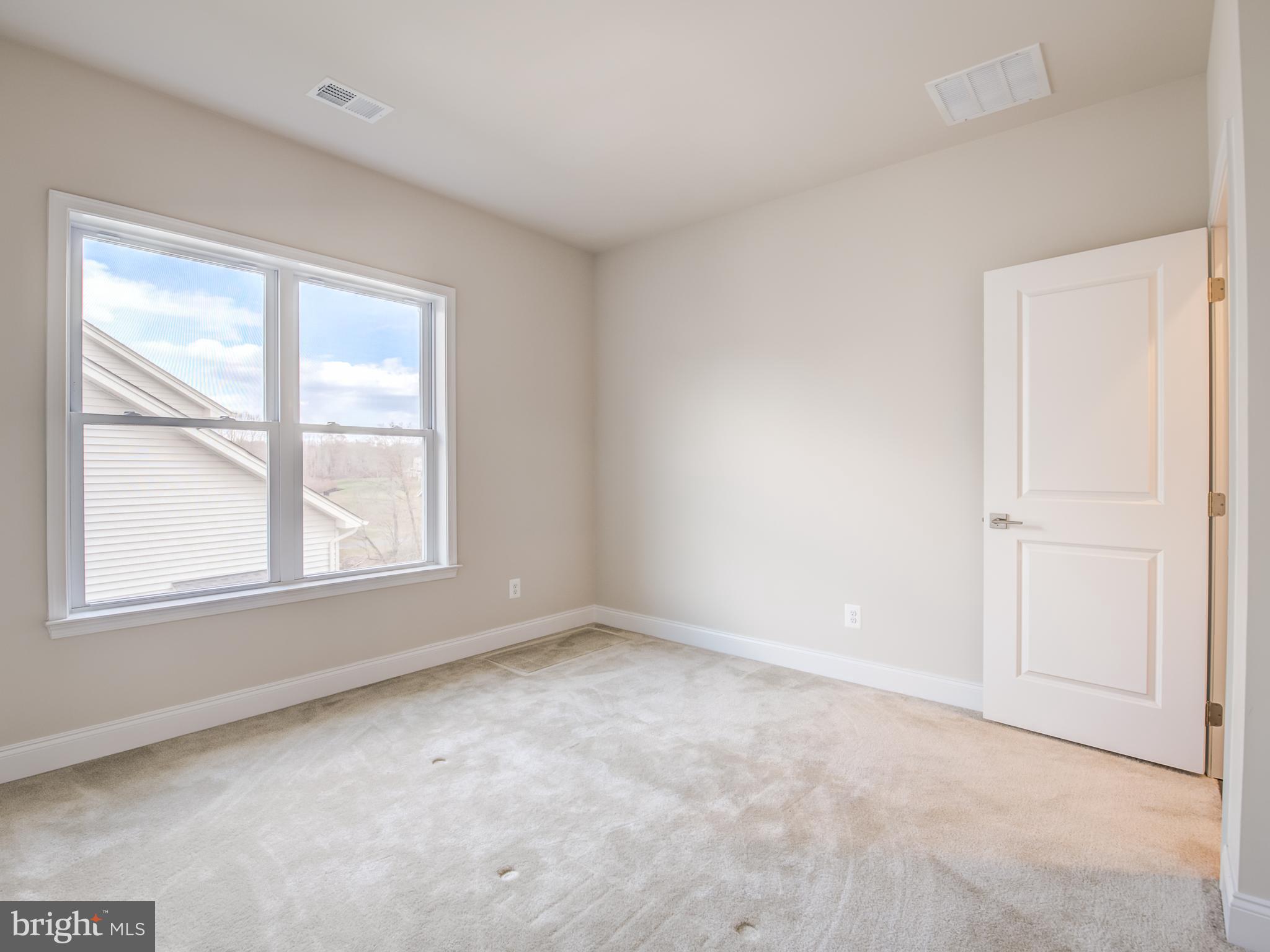 LAUREL RIDGE - Residential Lease