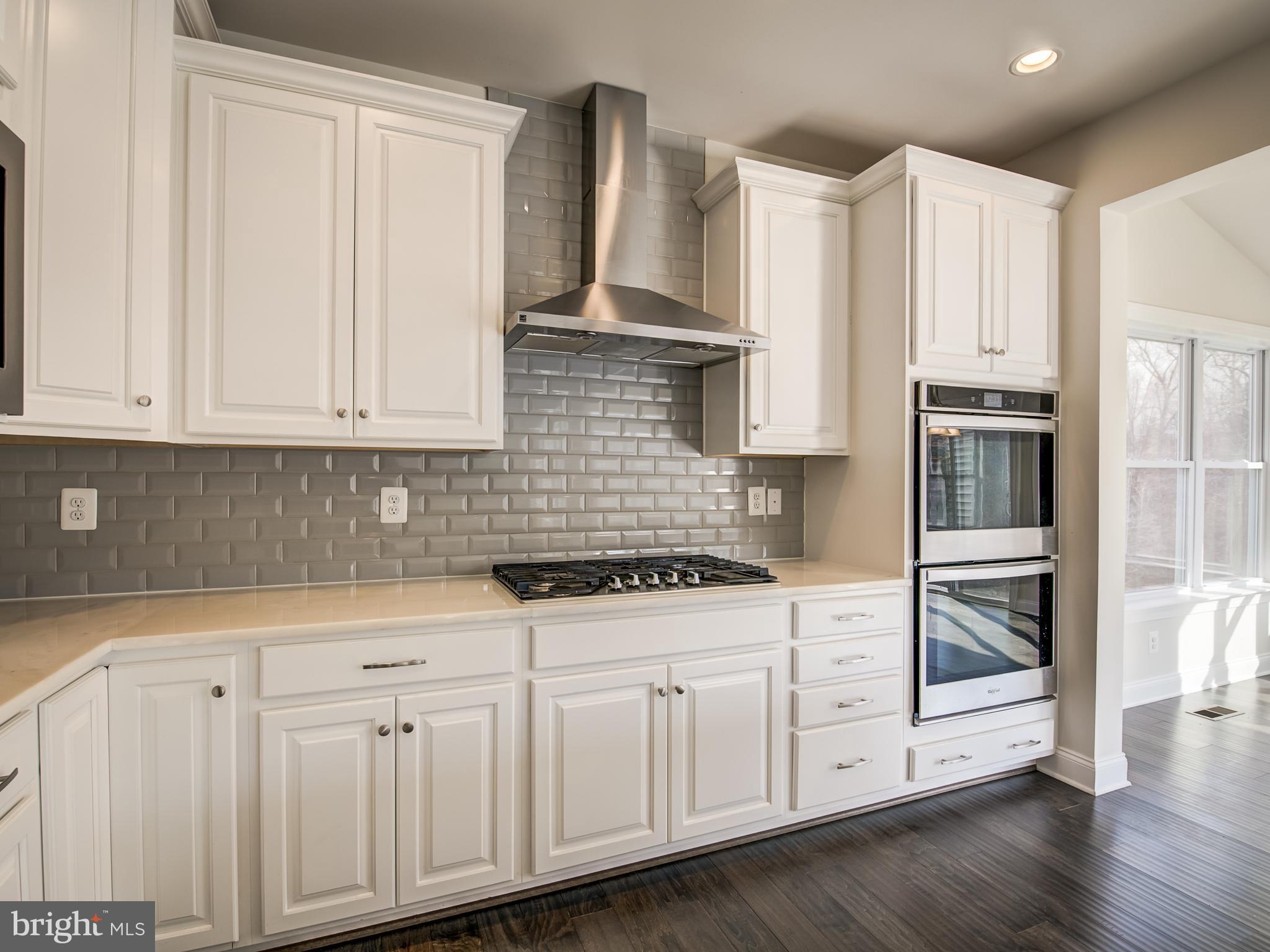 LAUREL RIDGE - Residential Lease