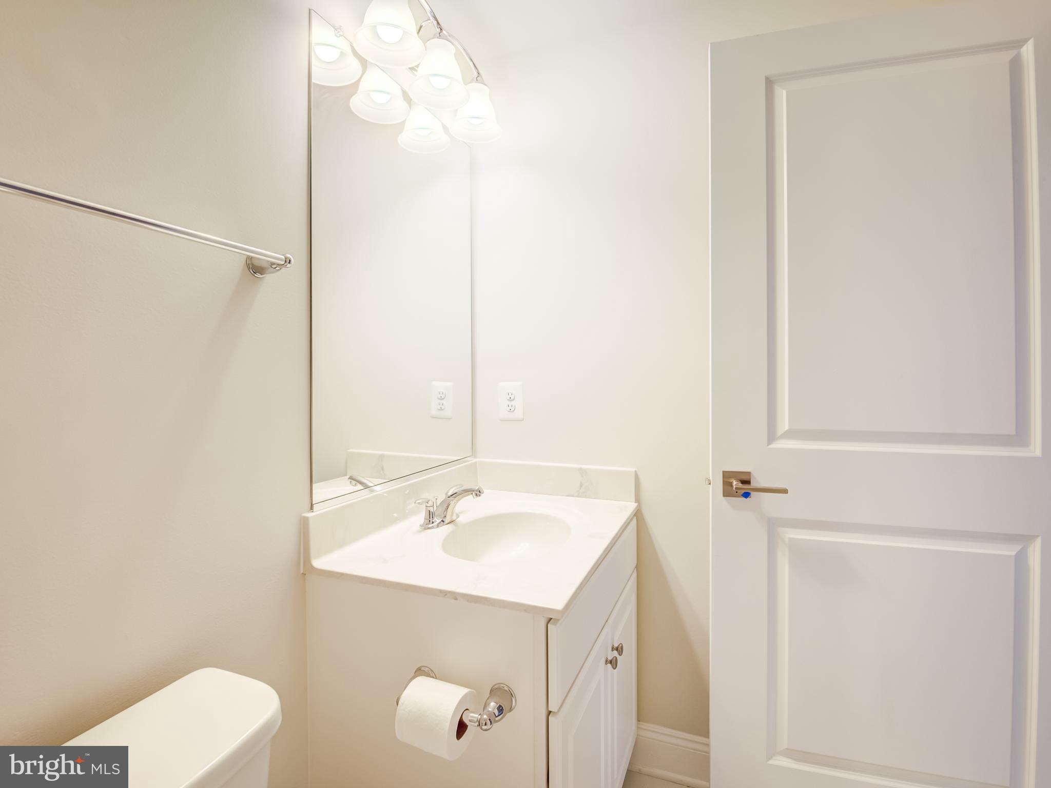 LAUREL RIDGE - Residential Lease