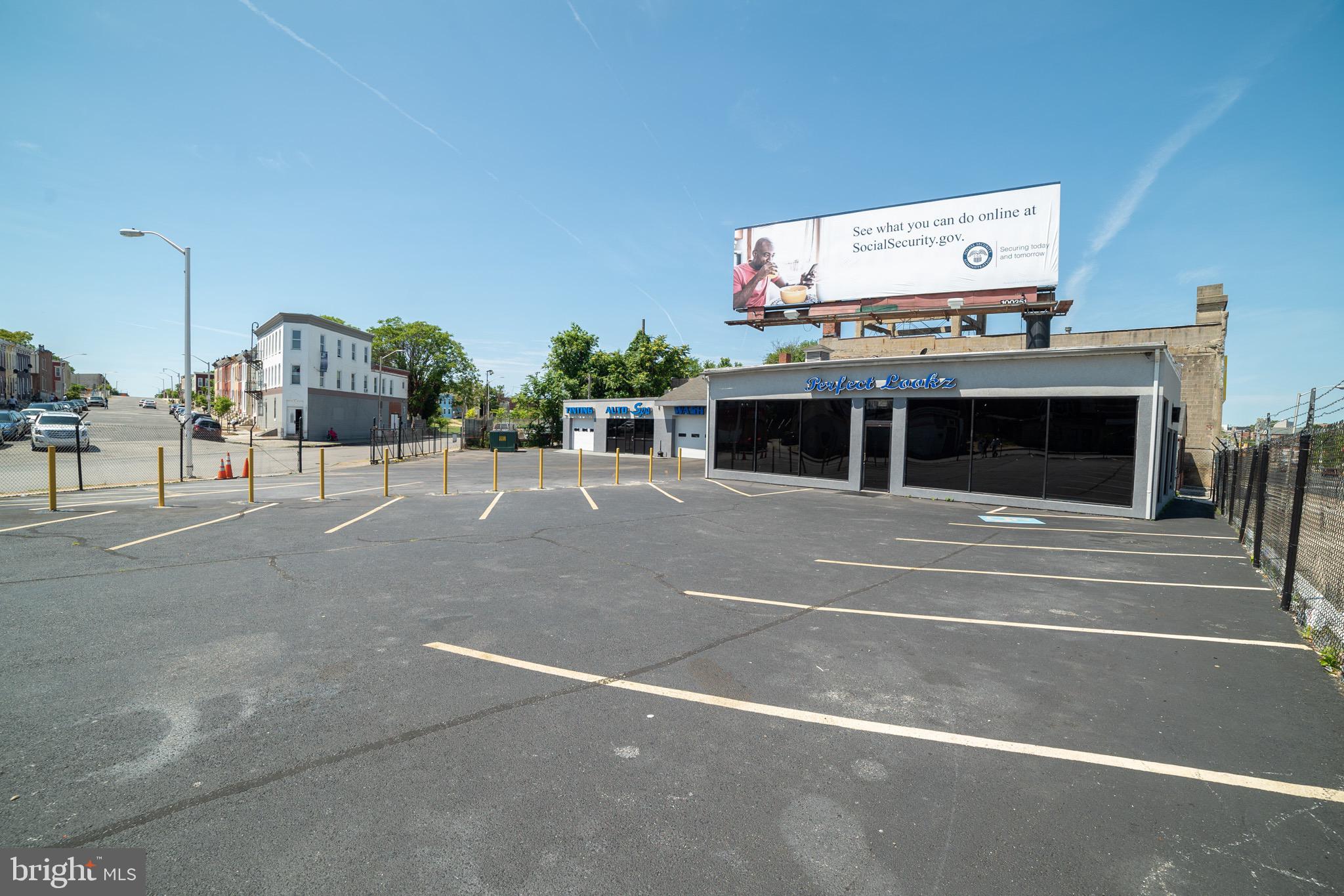 BROADWAY EAST - Commercial Sale