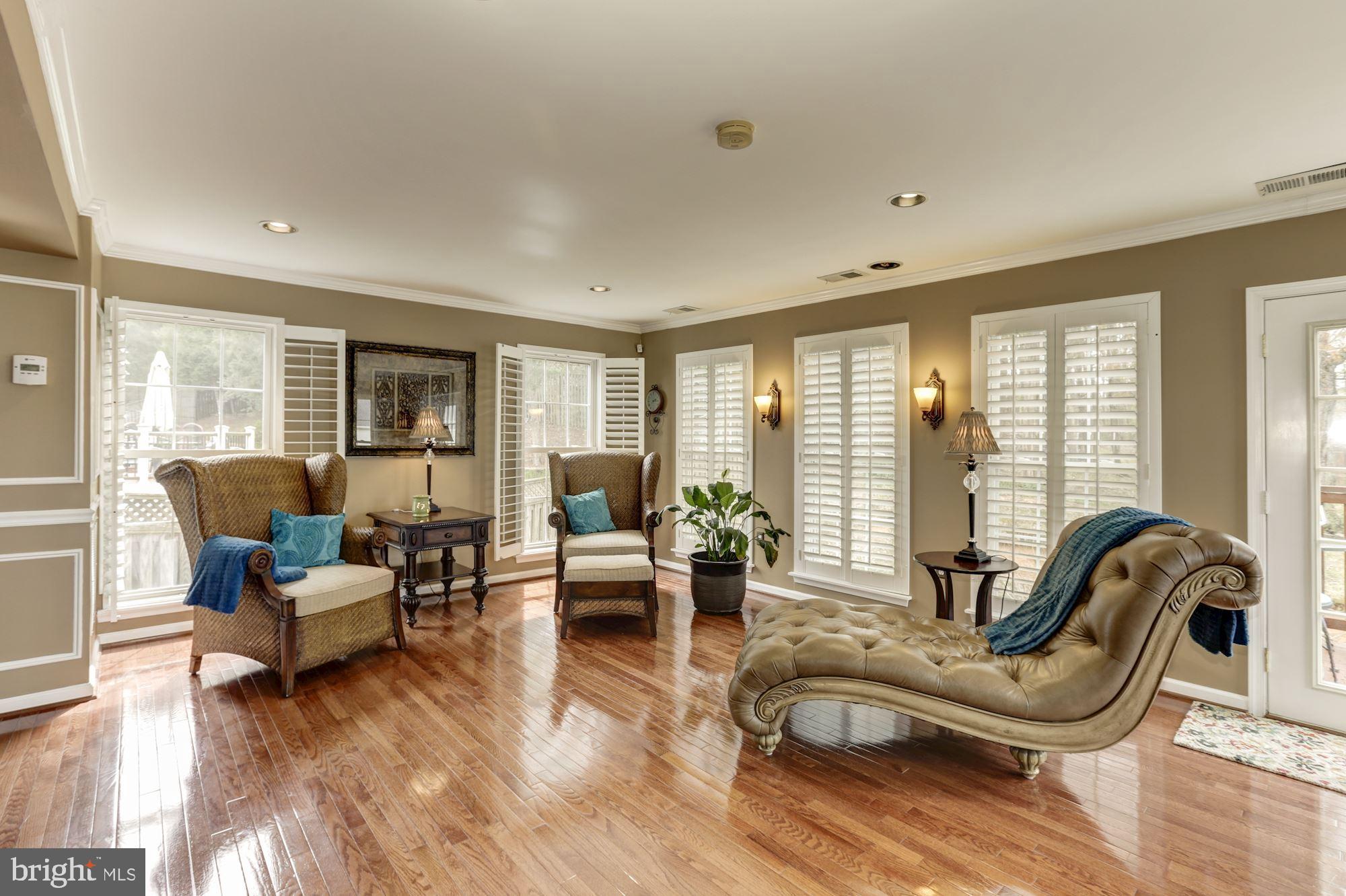 MADISON FARM - Residential