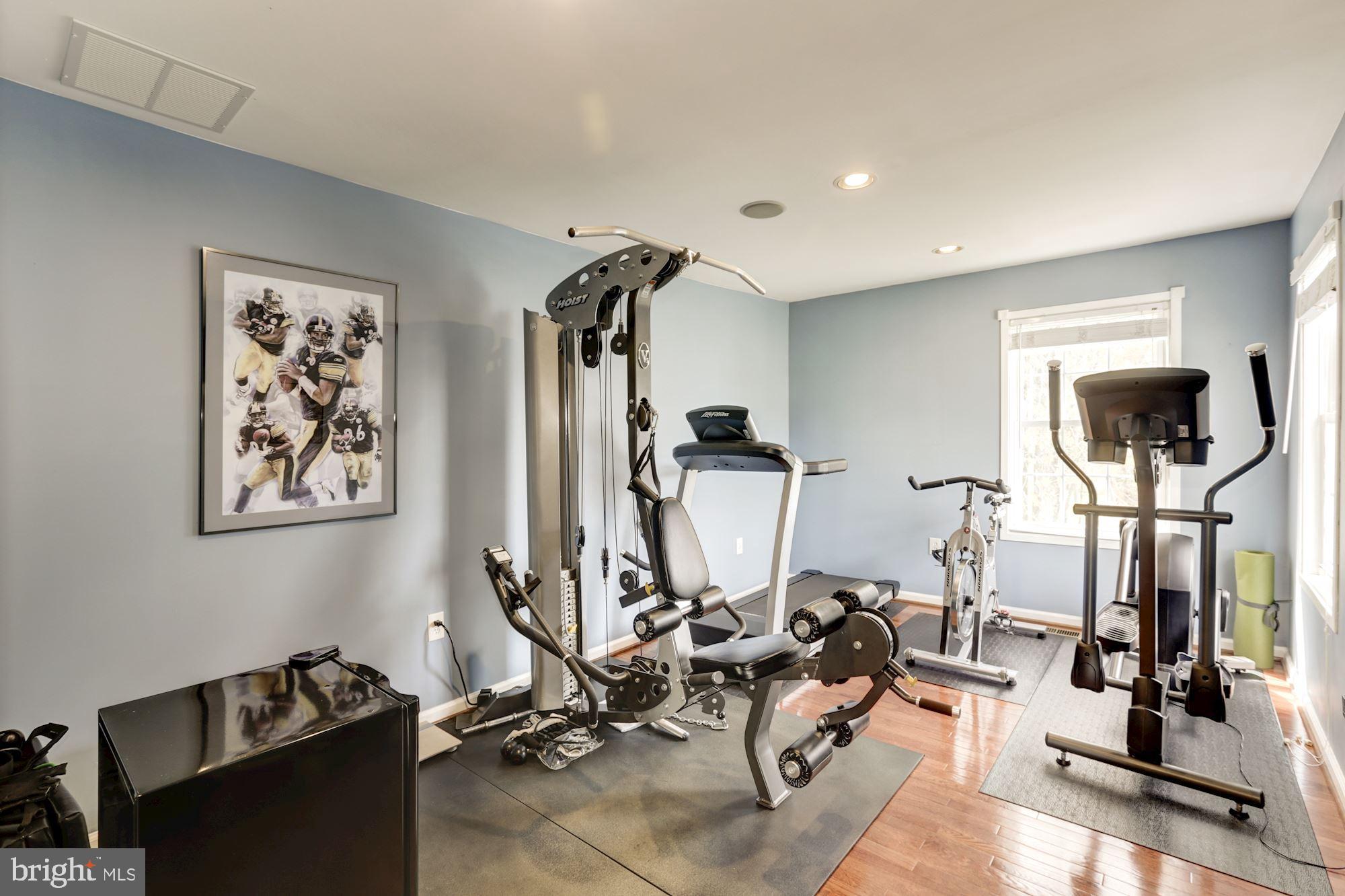 MADISON FARM - Residential