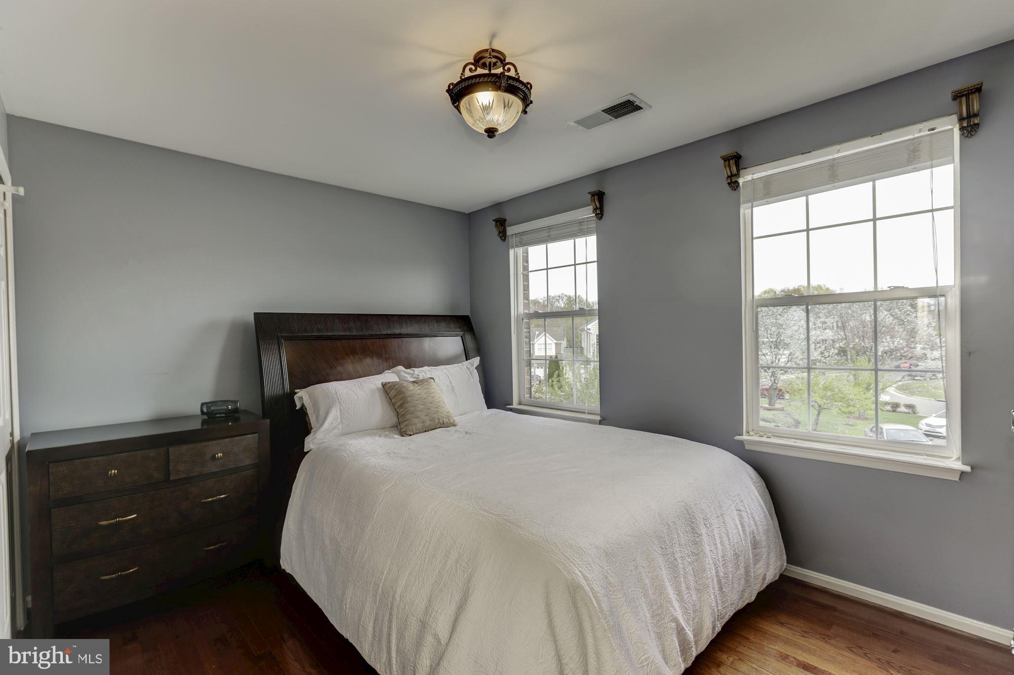 MADISON FARM - Residential