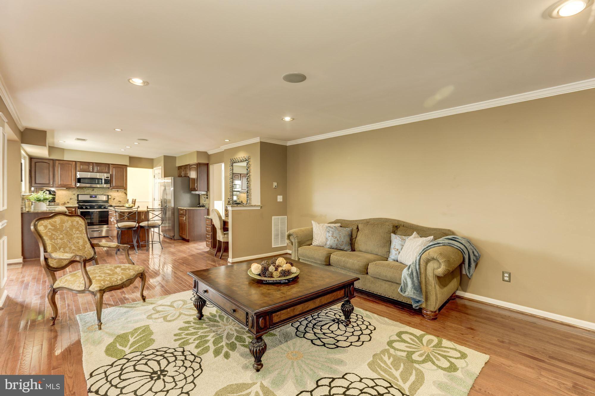 MADISON FARM - Residential