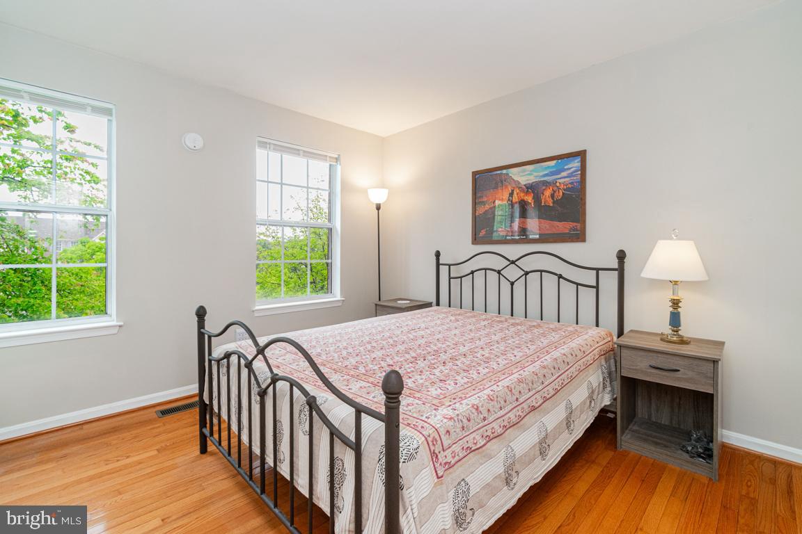 VILLAGE OF LONG REACH - Residential Lease