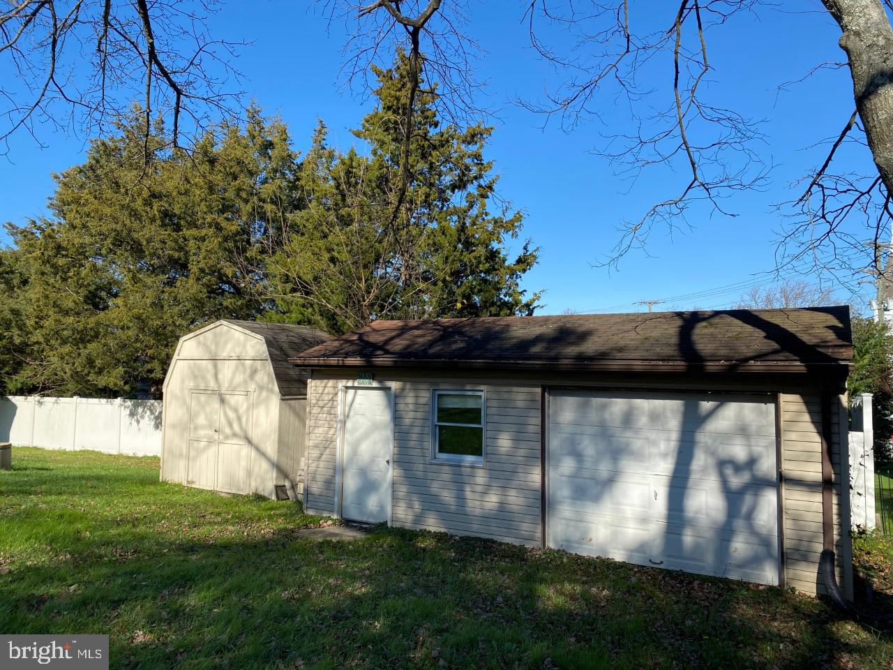 LENNOX PARK - Residential